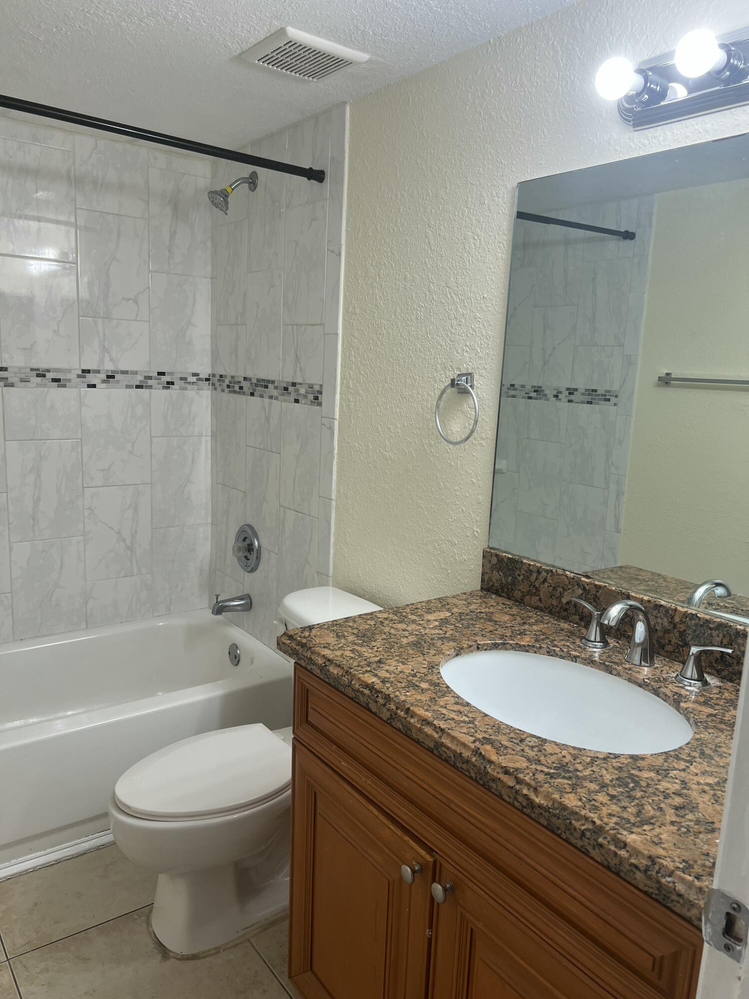 PALM BEACH PLACE CONDO - Residential Lease