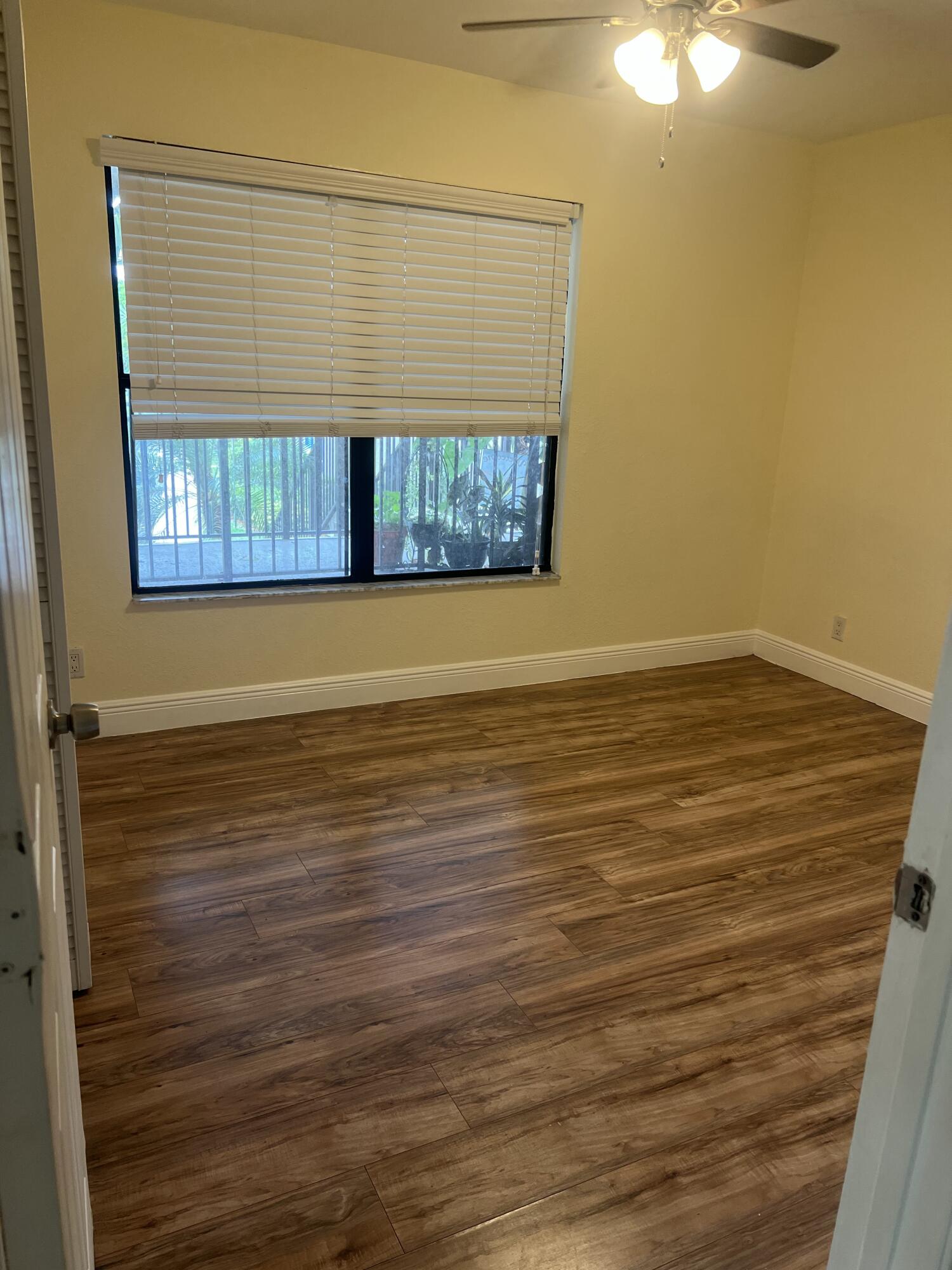 PALM BEACH PLACE CONDO - Residential Lease