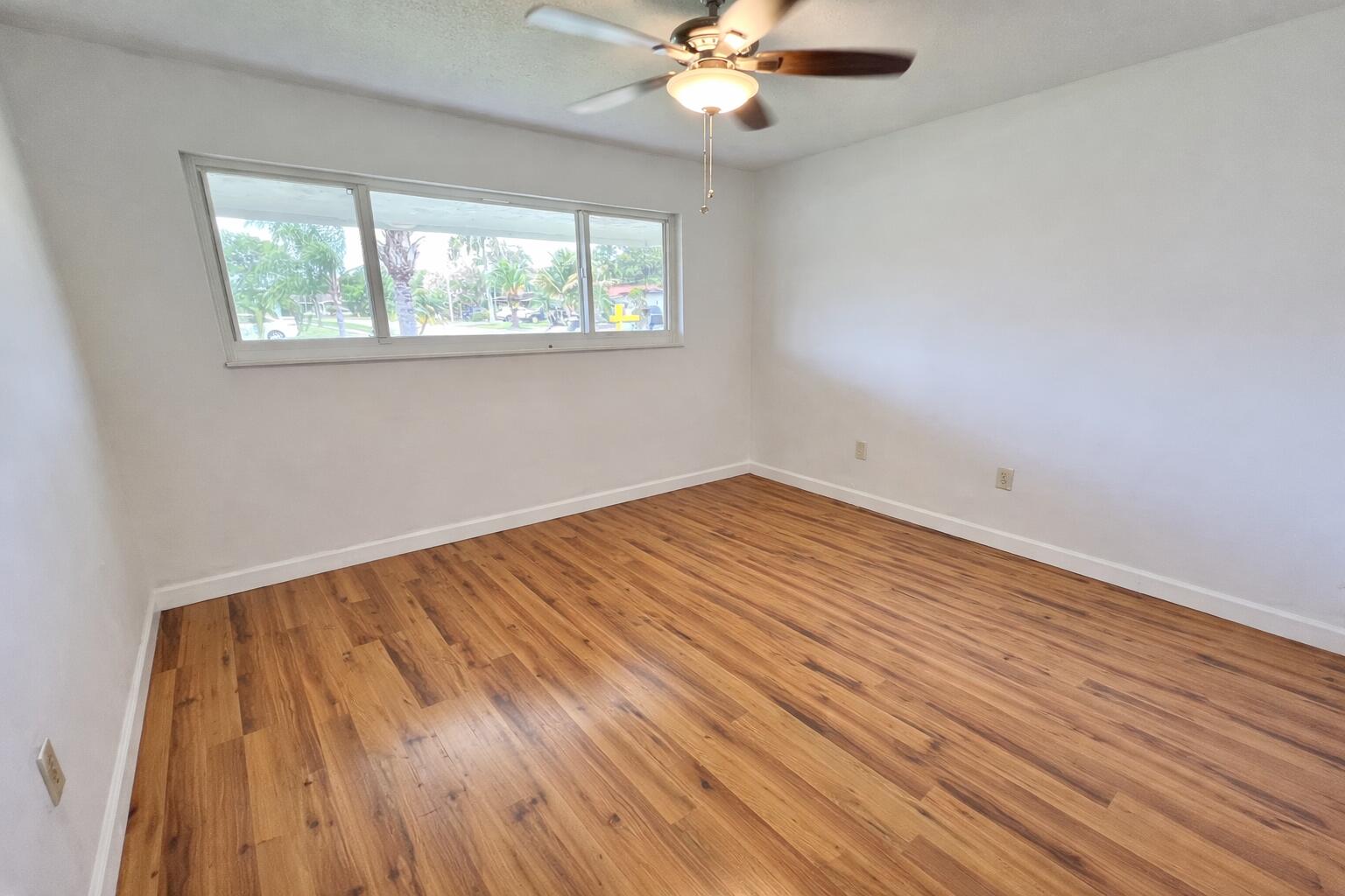 SUNRISE GOLF VILLAGE SEC 20 - Residential