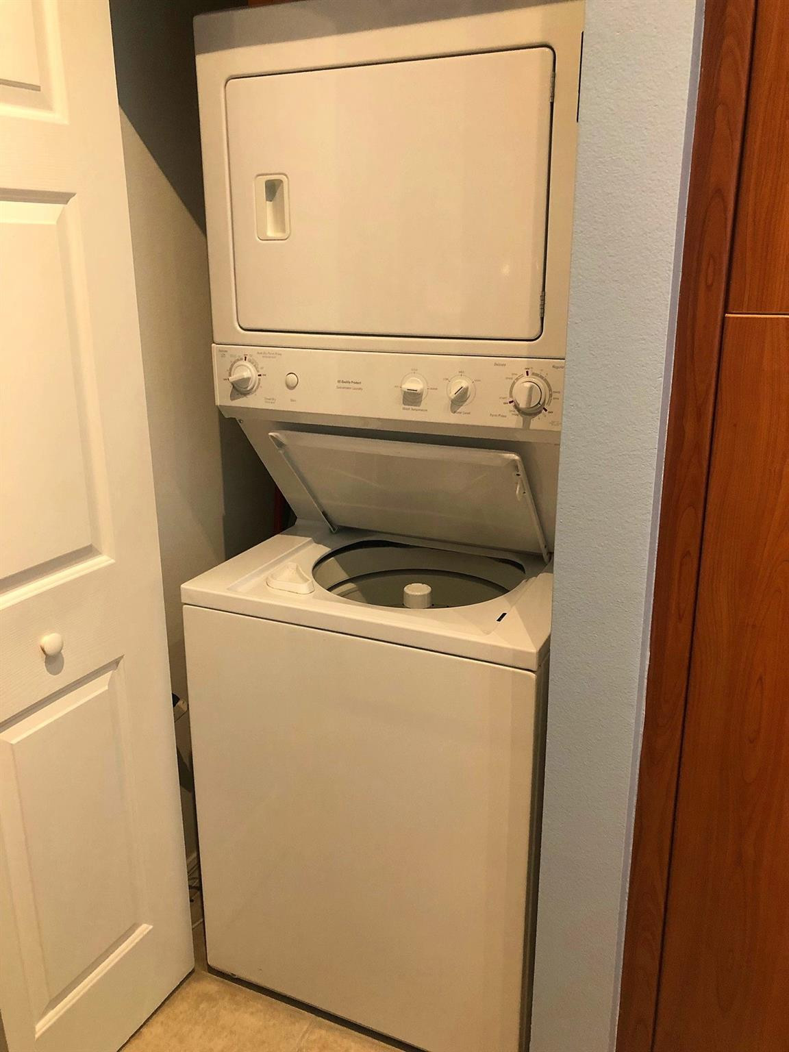 MARINA VILLAGE - Residential