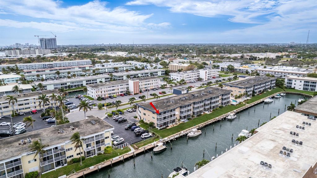 Photo of 111 Doolen Court #301, North Palm Beach, FL 33408 (MLS # R10957099)