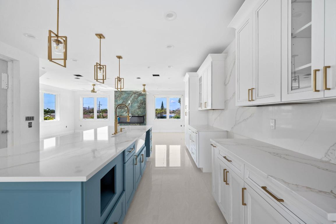 DESOTA RESIDENCES - Residential