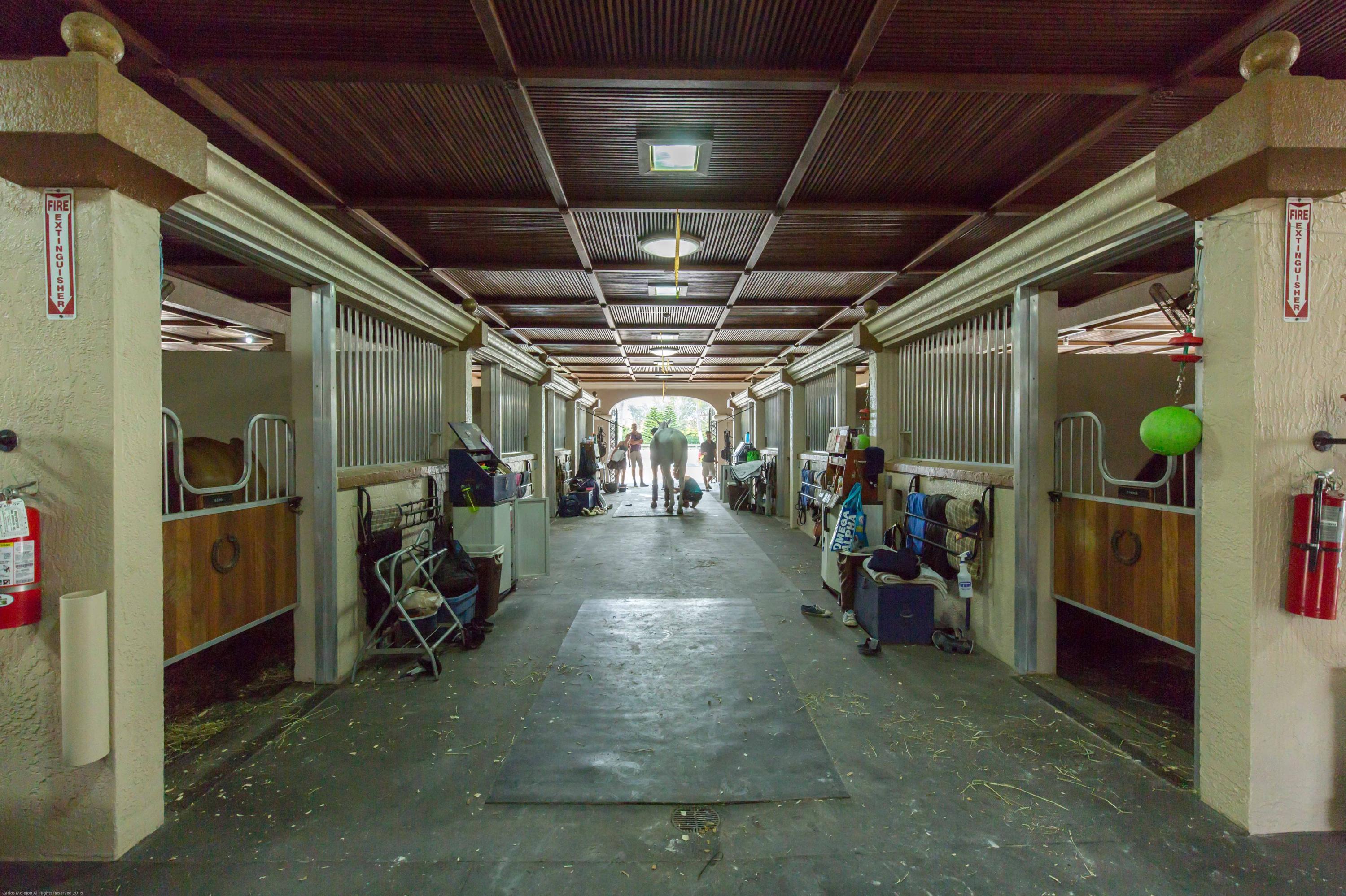 GRAND PRIX FARMS - Residential