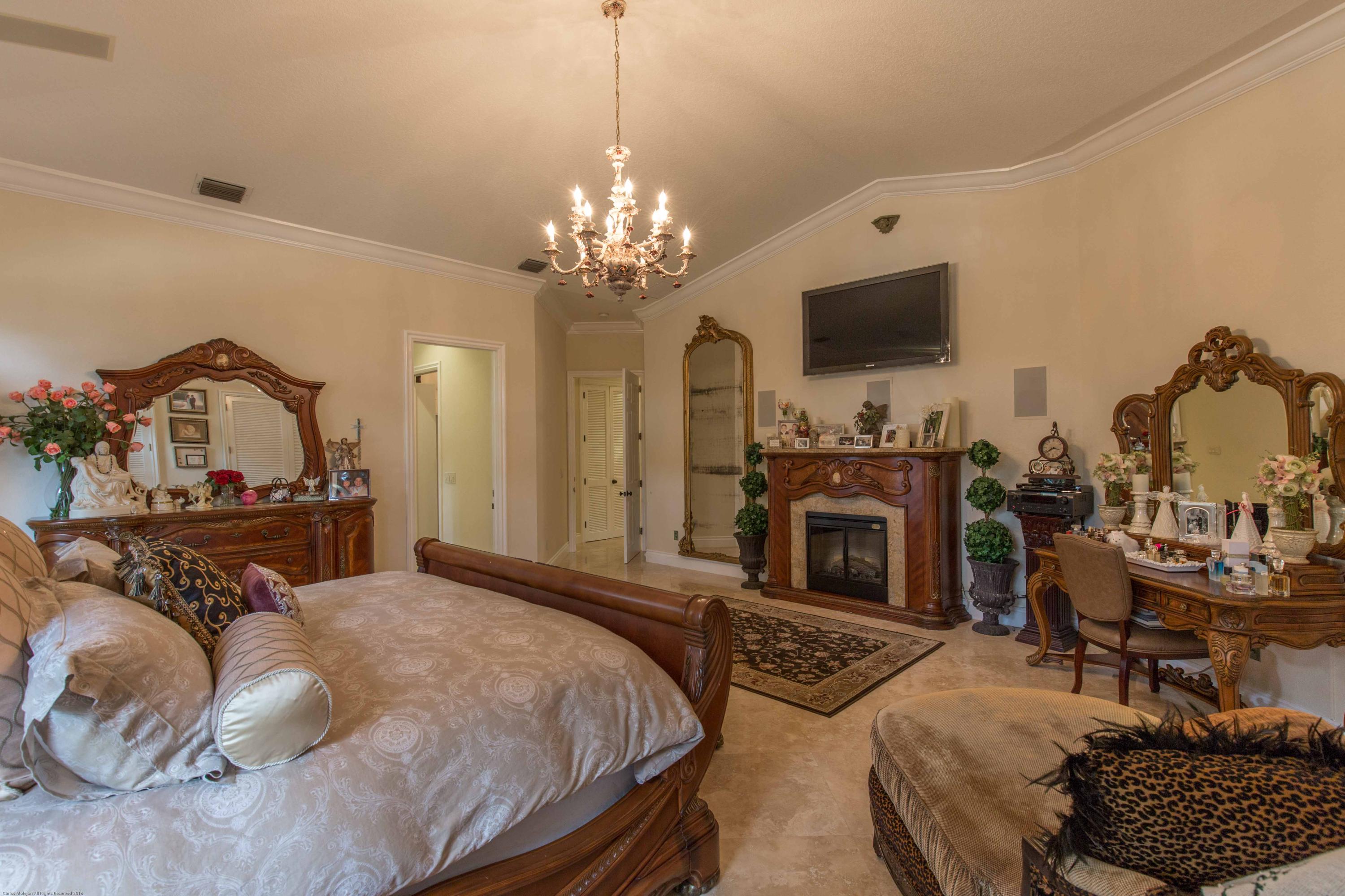 GRAND PRIX FARMS - Residential