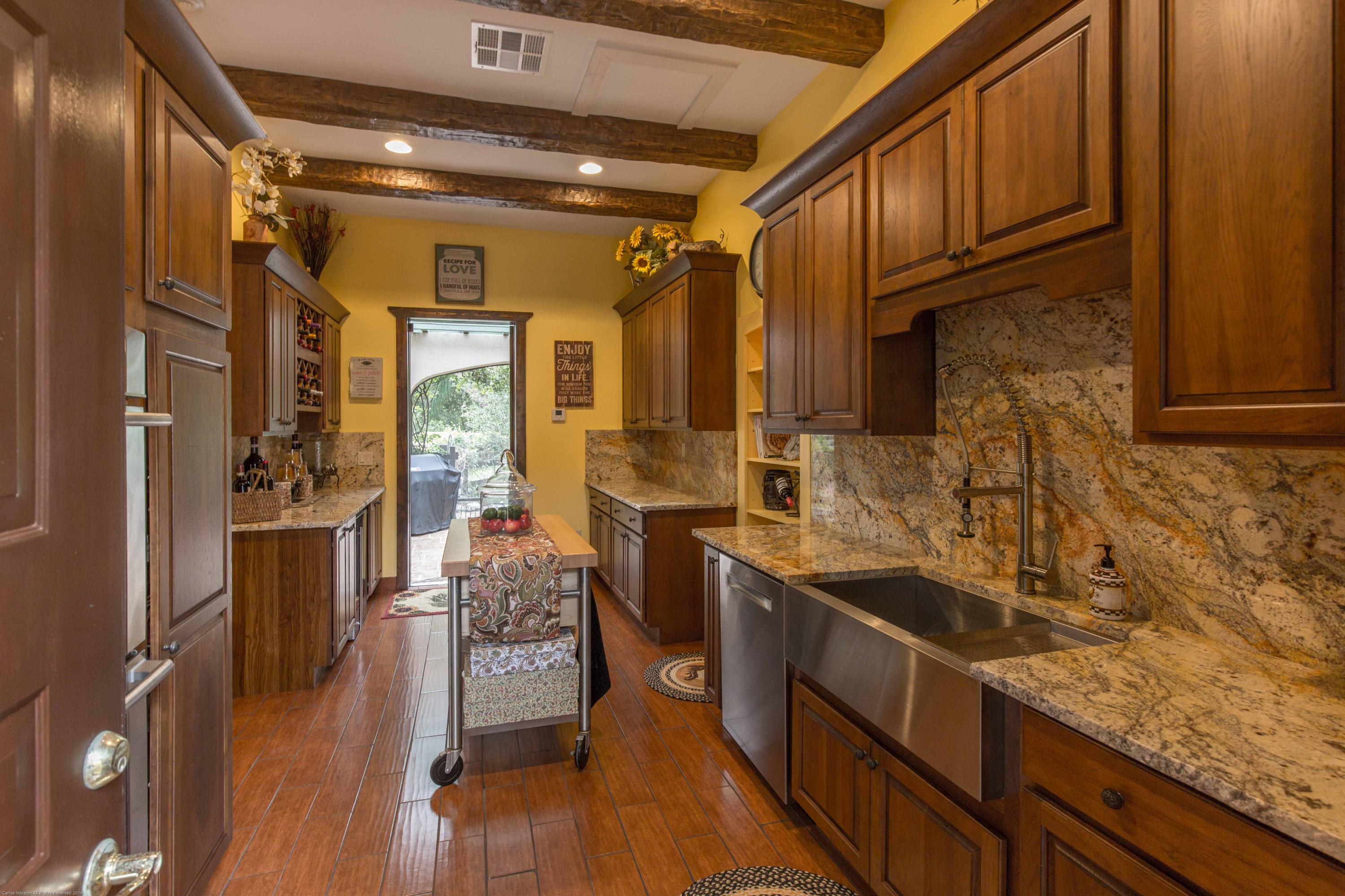 GRAND PRIX FARMS - Residential