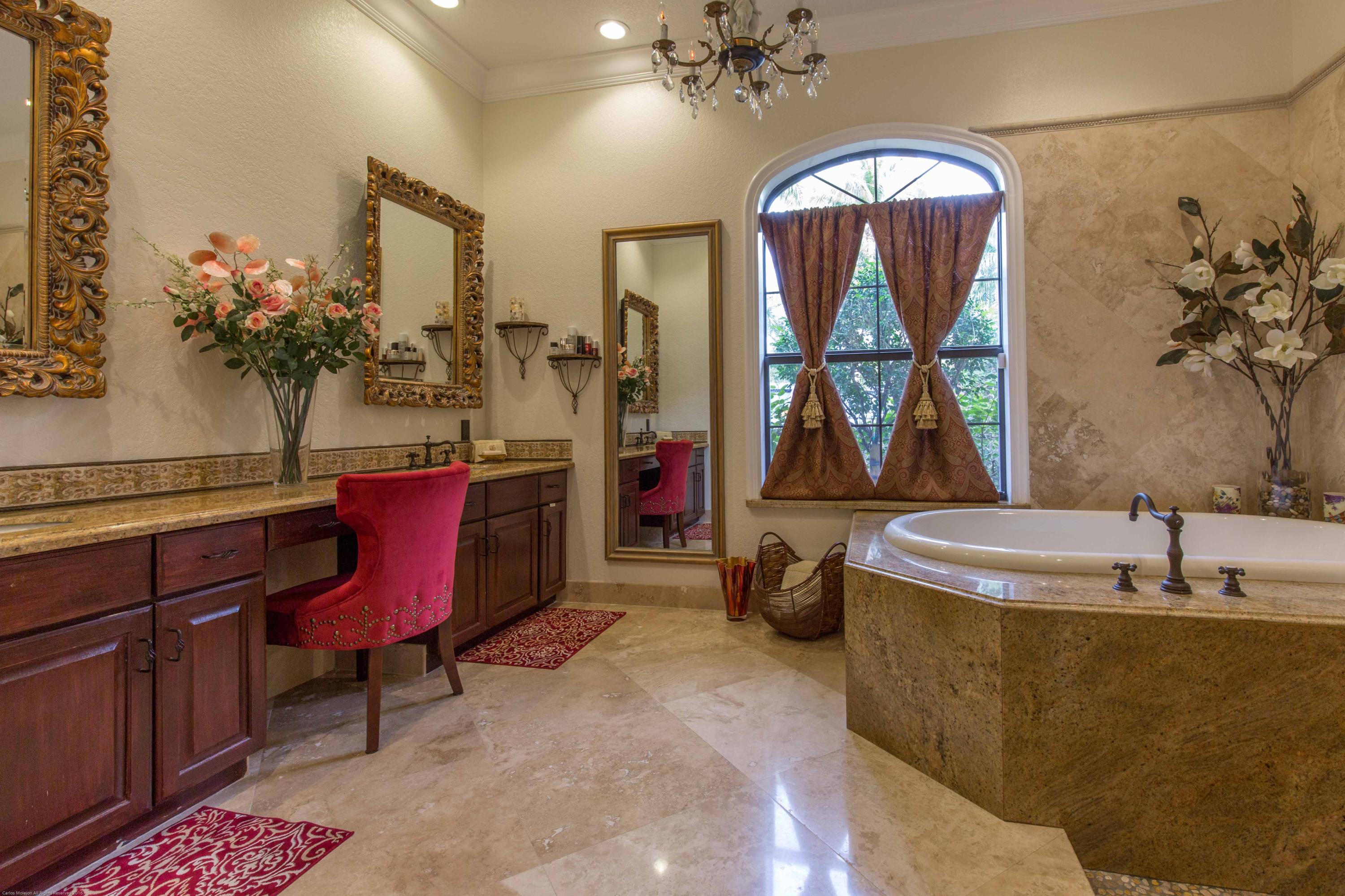 GRAND PRIX FARMS - Residential