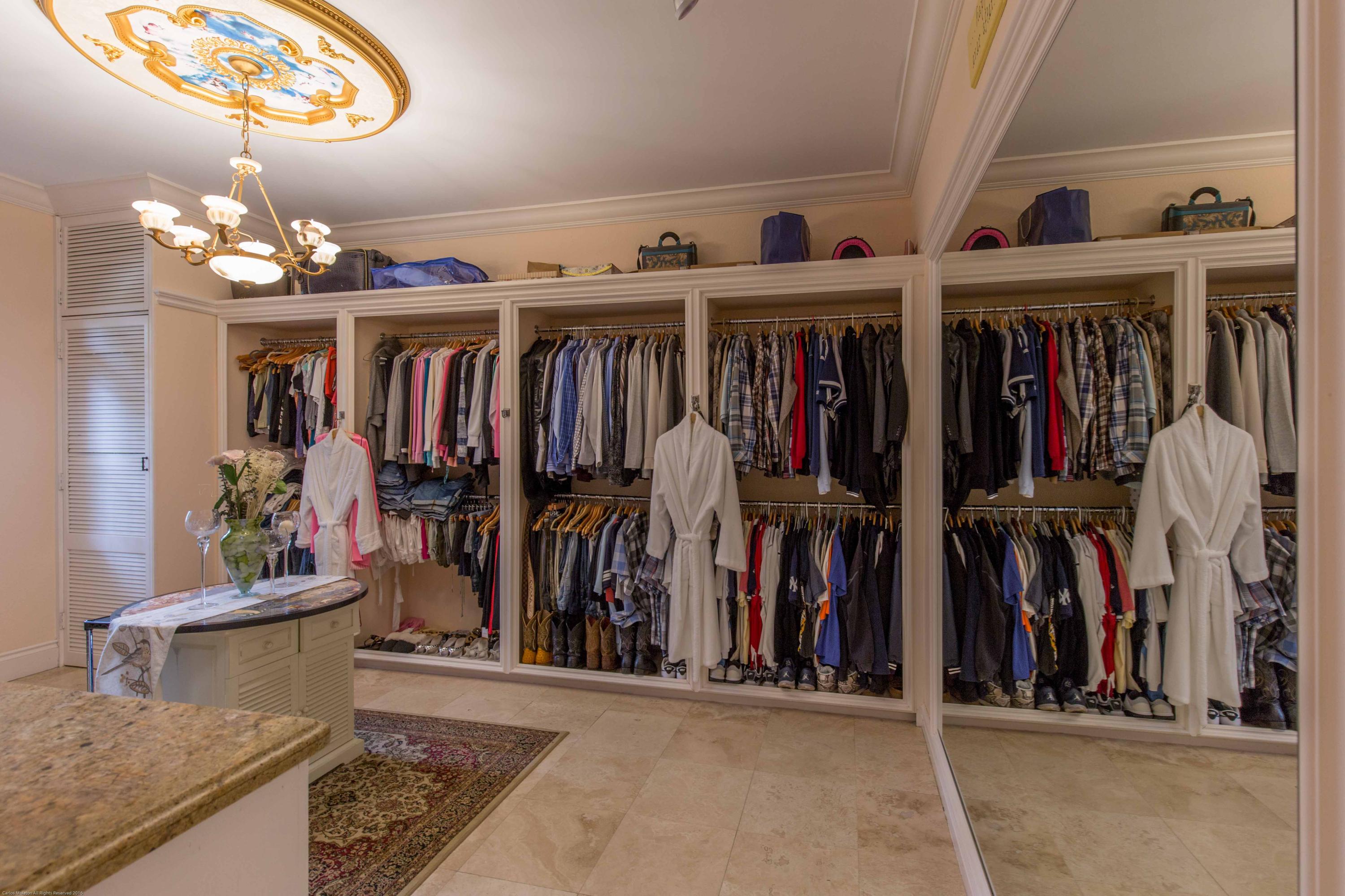 GRAND PRIX FARMS - Residential