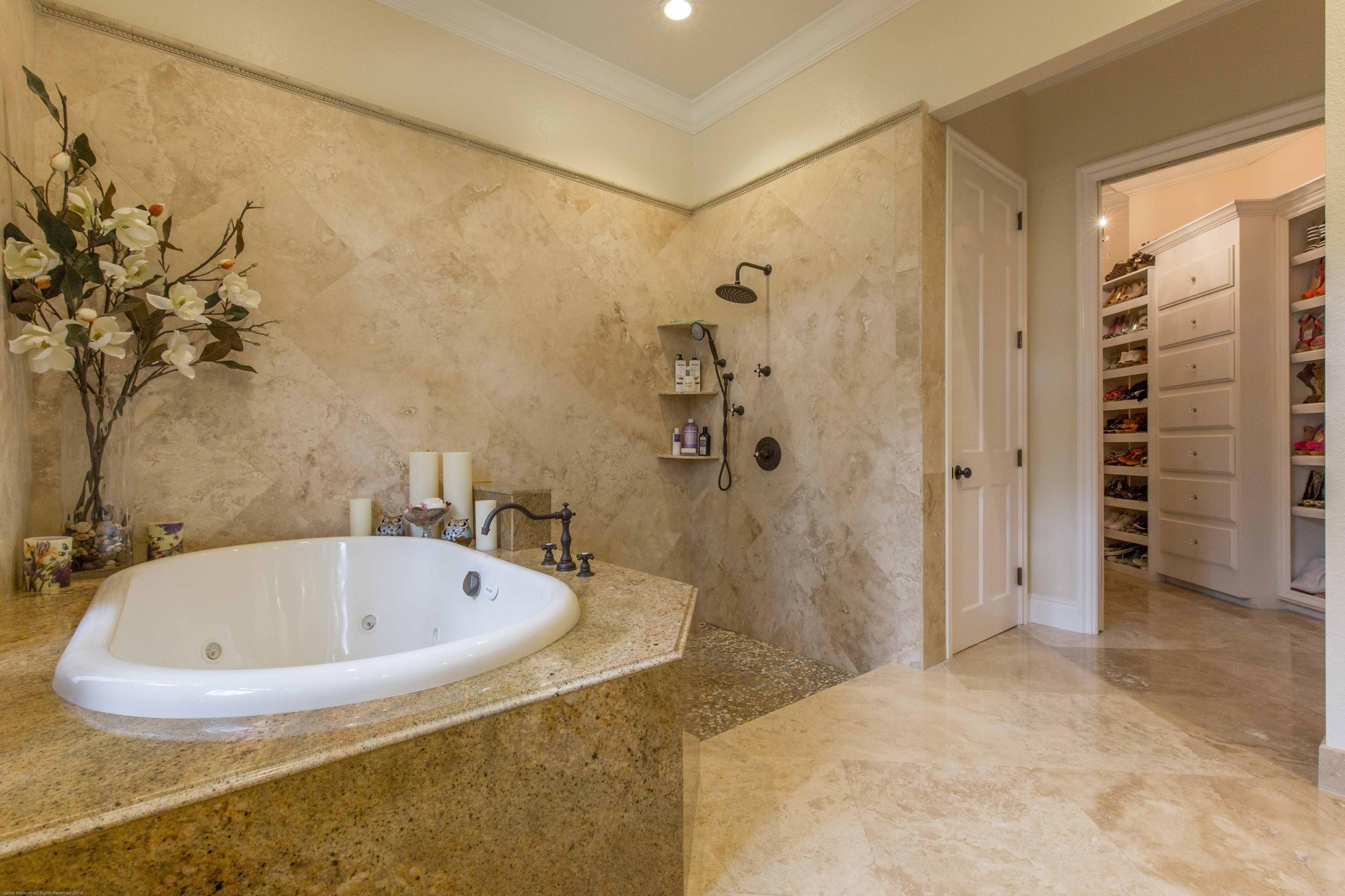 GRAND PRIX FARMS - Residential