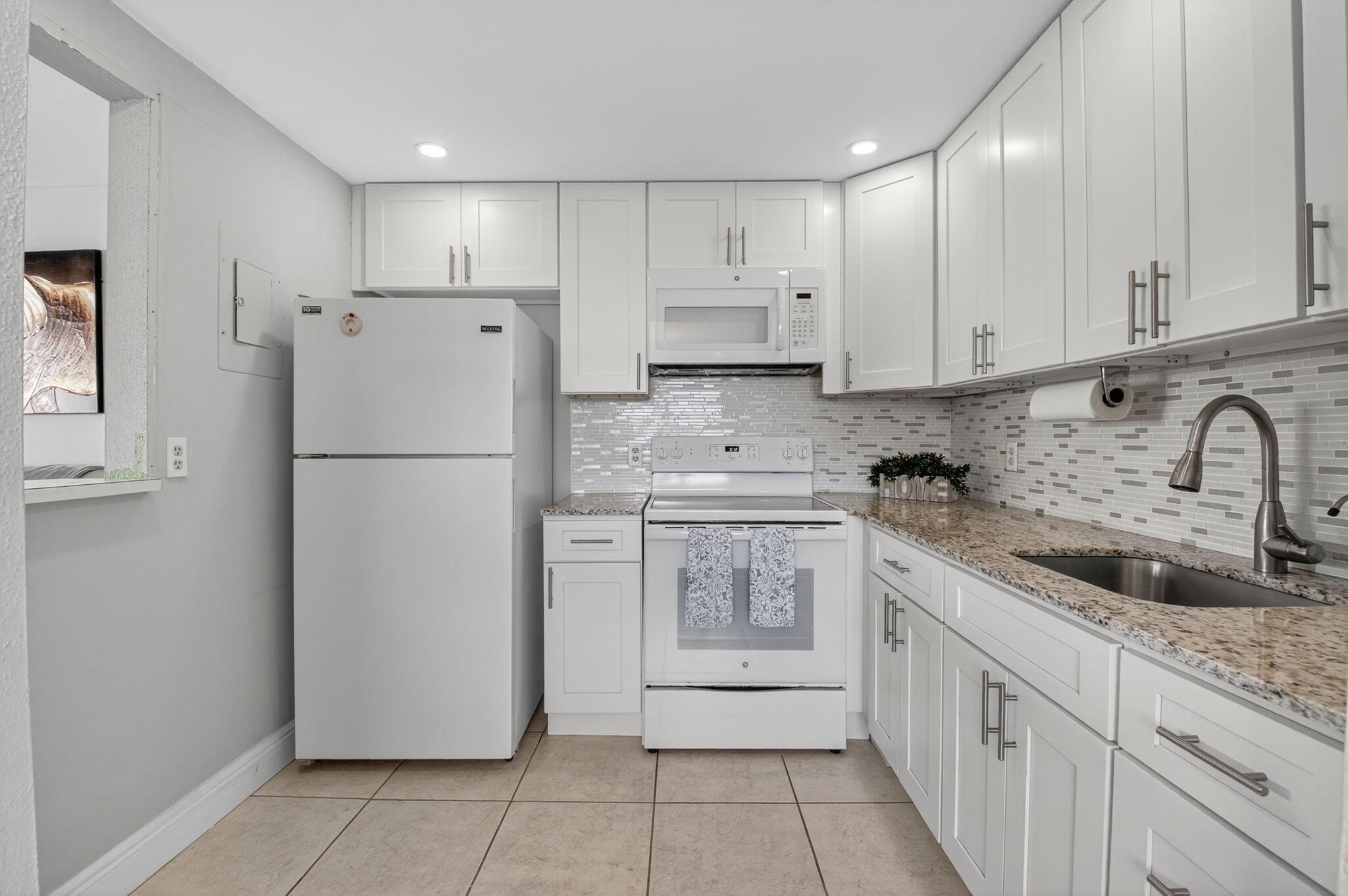 KINGS POINT MONACO CONDOS - Residential