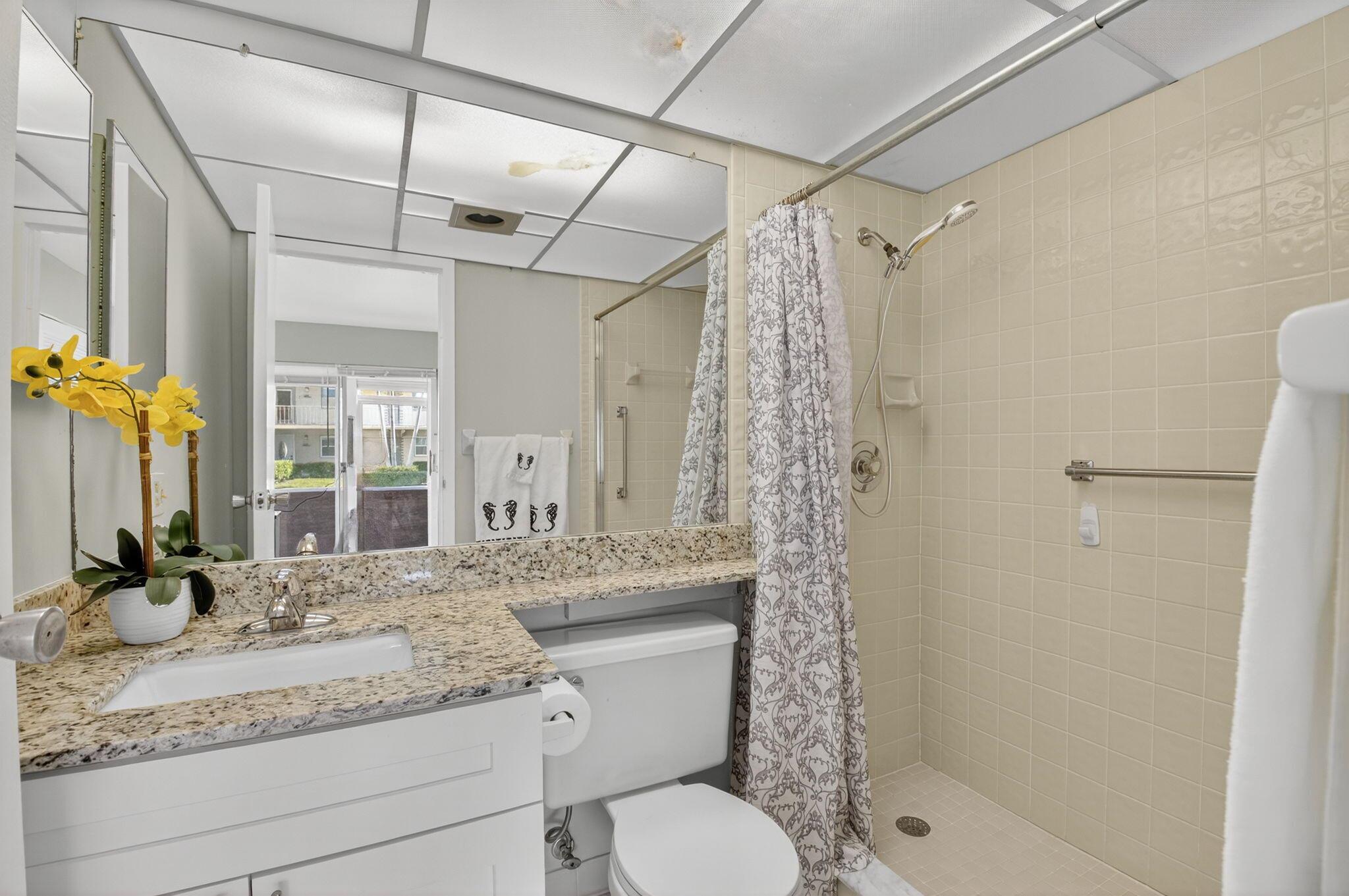 KINGS POINT MONACO CONDOS - Residential