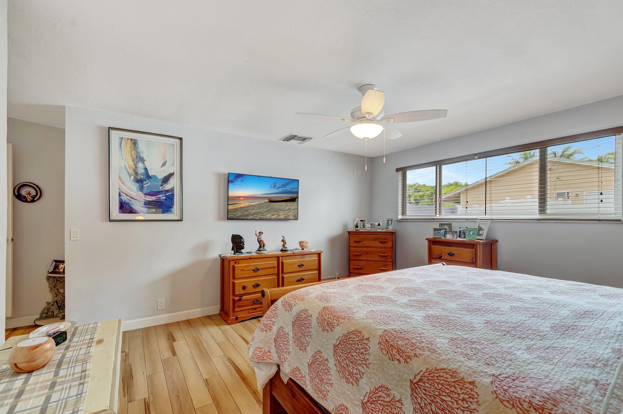 TROPICAL COUNTRY ESTATES - Residential