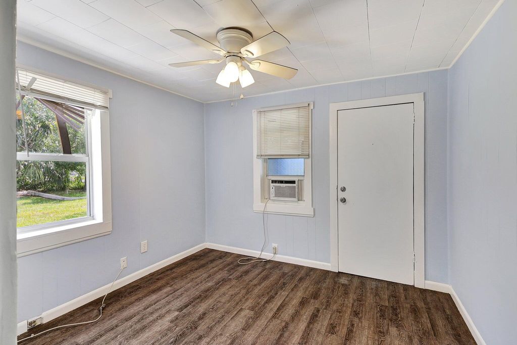 Photo of 922 SE Bayou Avenue #B, Stuart, FL 34994 (MLS # R11126572)