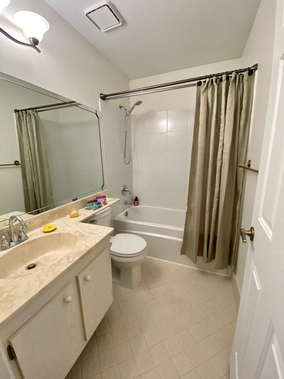 RAINBERRY LAKE PH IV-B - Residential