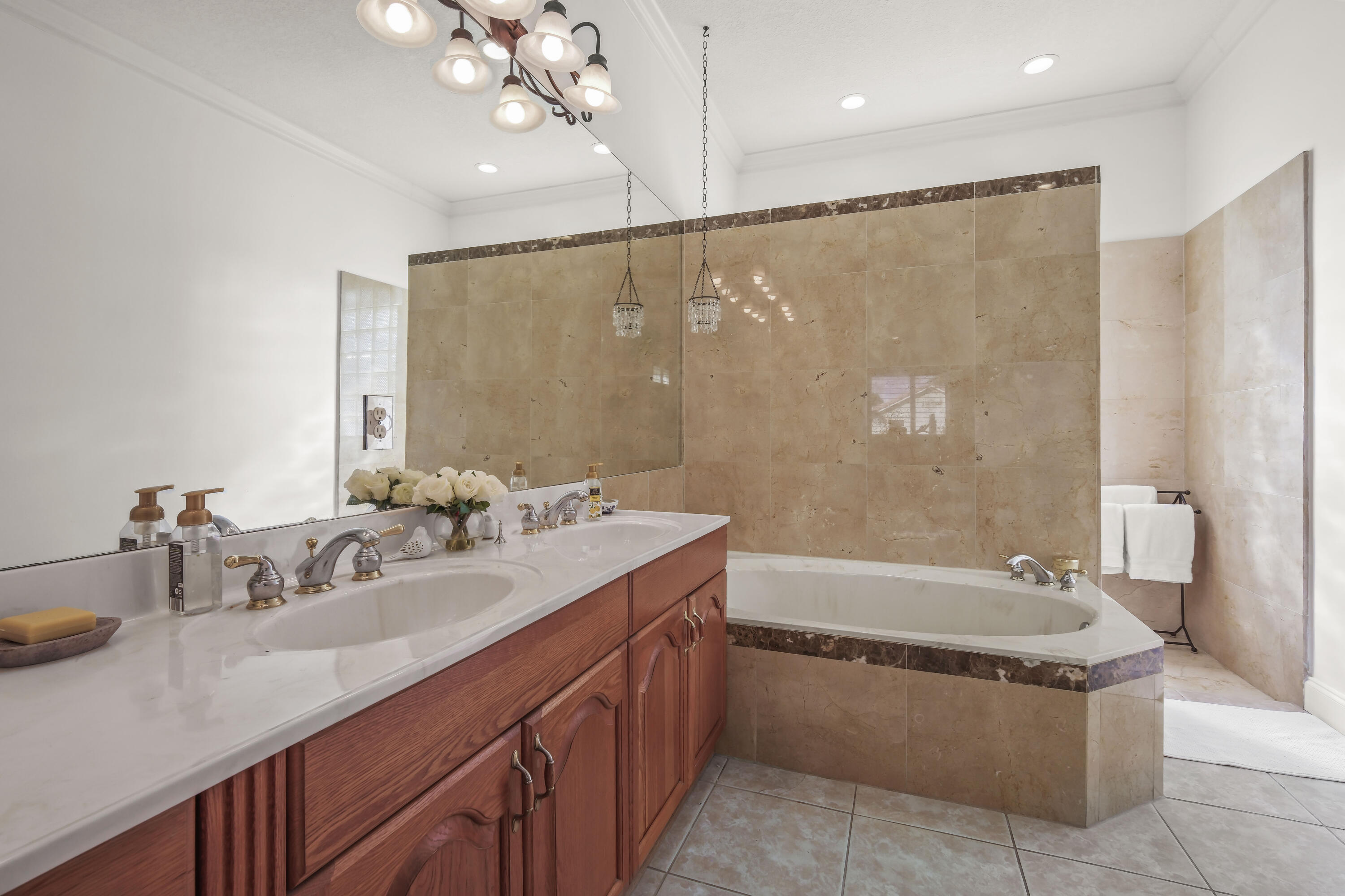 MEADOW WOOD OF THE LANDINGS AT WELLINGTO - Residential