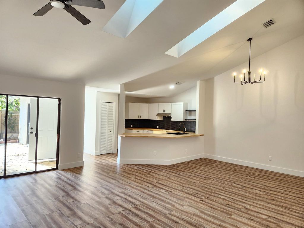 Photo of 13964 Morning Glory Dr, Wellington, FL 33414 (MLS # R11065461)