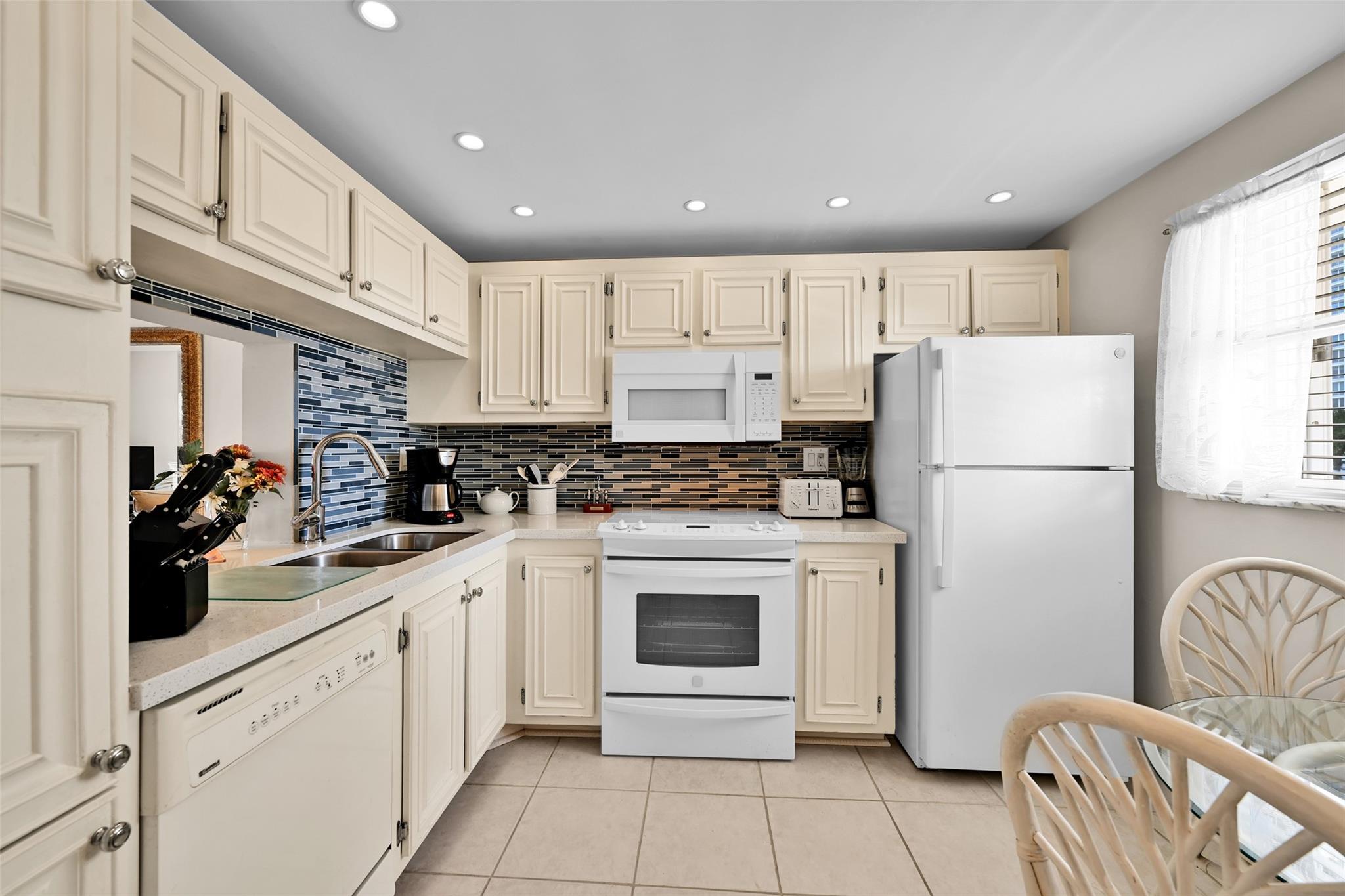 GARDENS BY THE SEA SOUTH - Residential