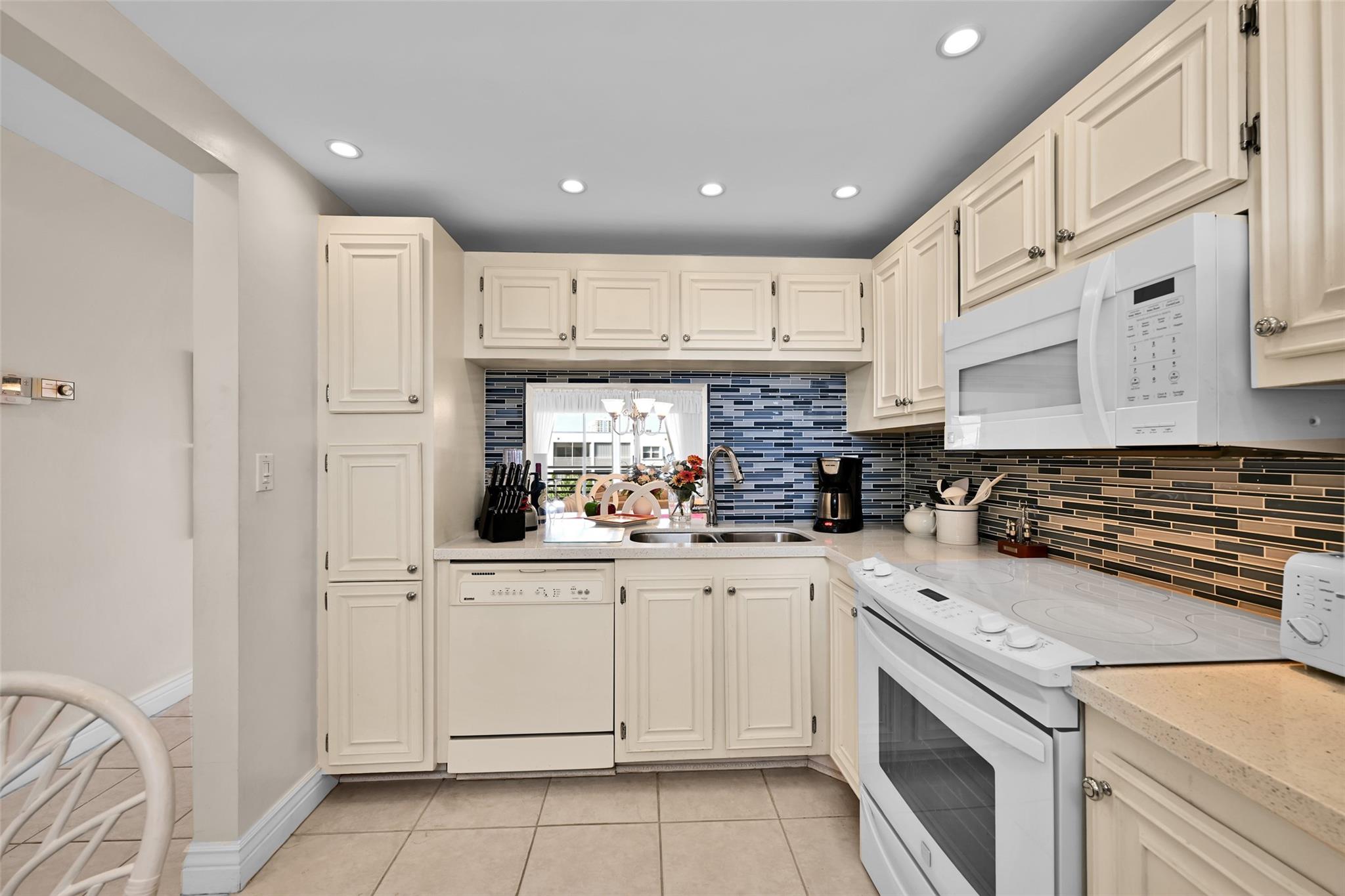 GARDENS BY THE SEA SOUTH - Residential