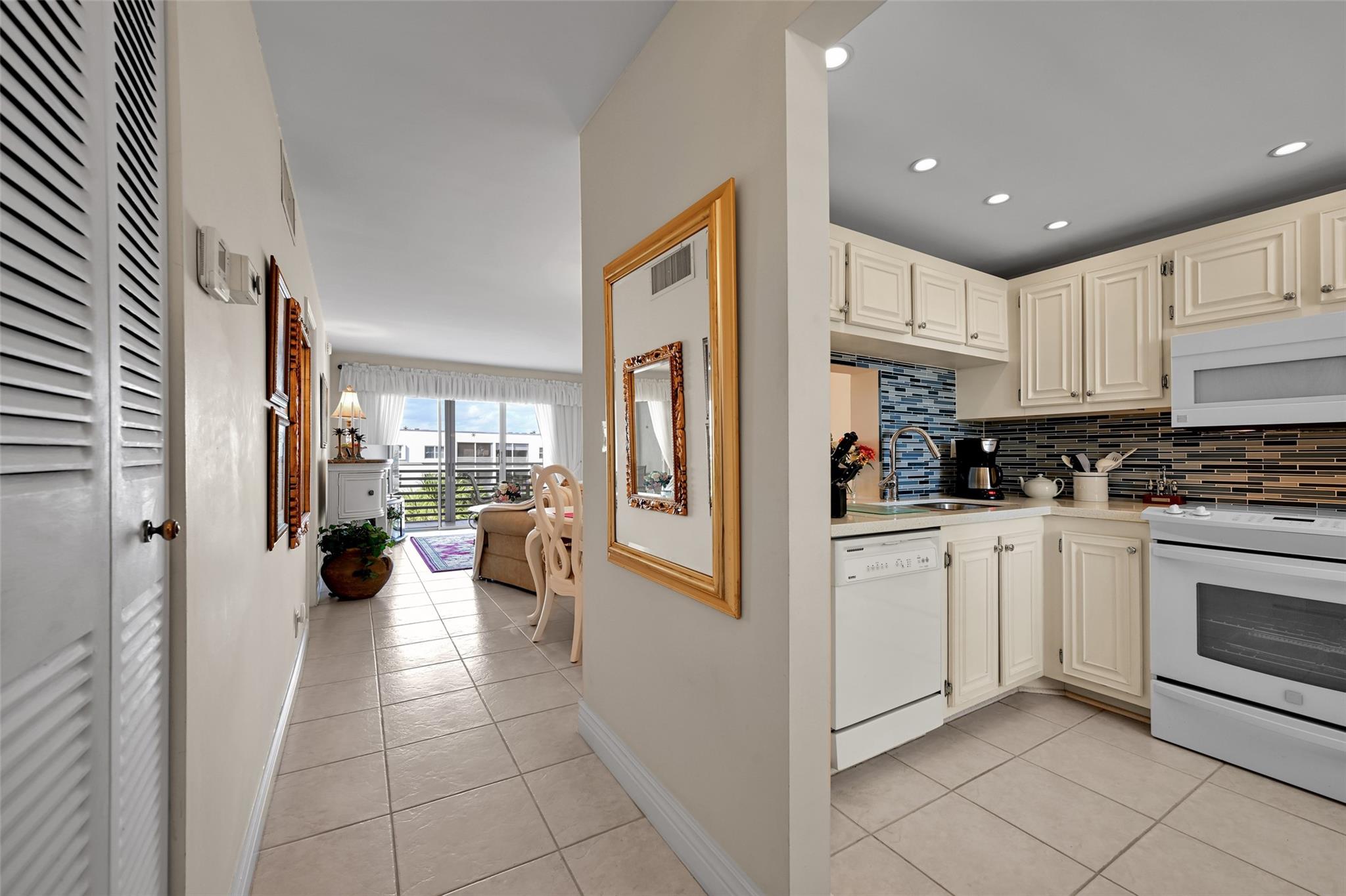 GARDENS BY THE SEA SOUTH - Residential