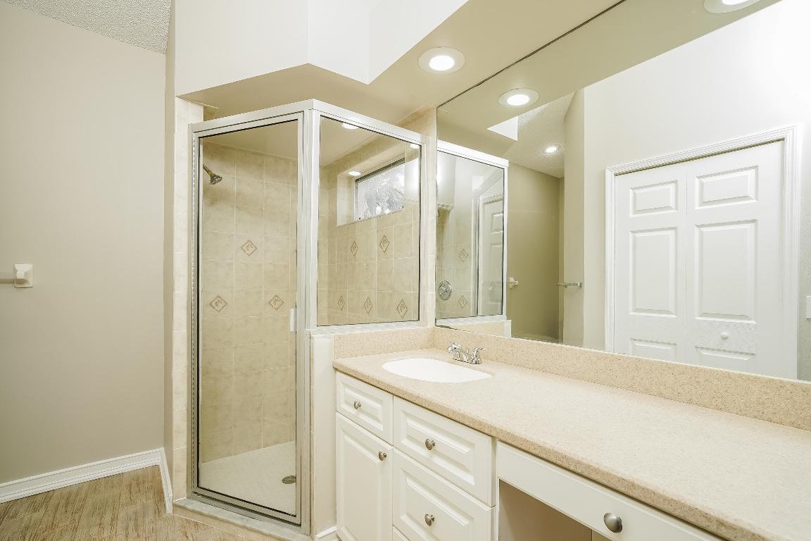 PORT ST LUCIE SECTION 9 - Residential Lease