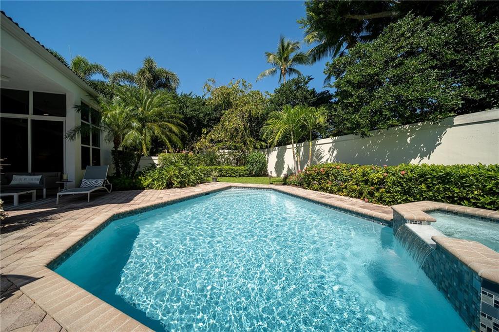 Ballenisles 03 - Residential