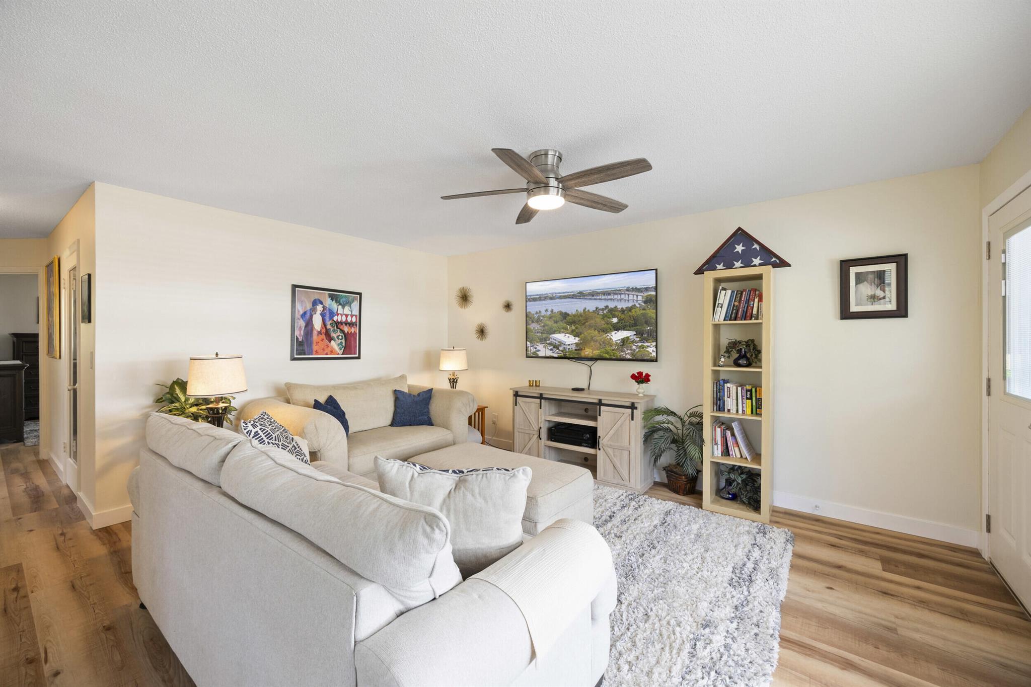 2929 SE Ocean Boulevard 10510