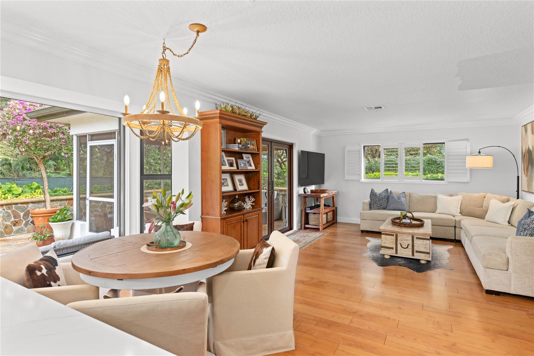 OAK KNOLL III - Residential