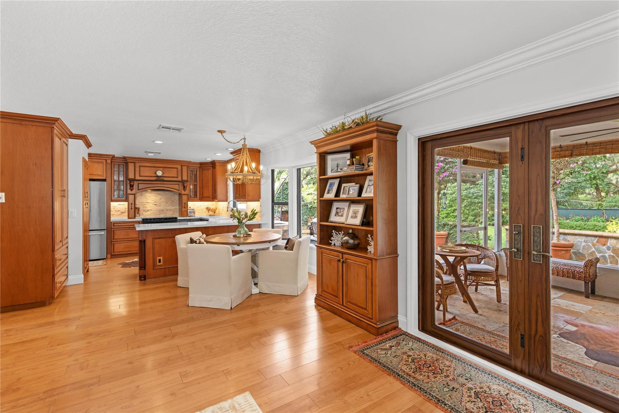 OAK KNOLL III - Residential