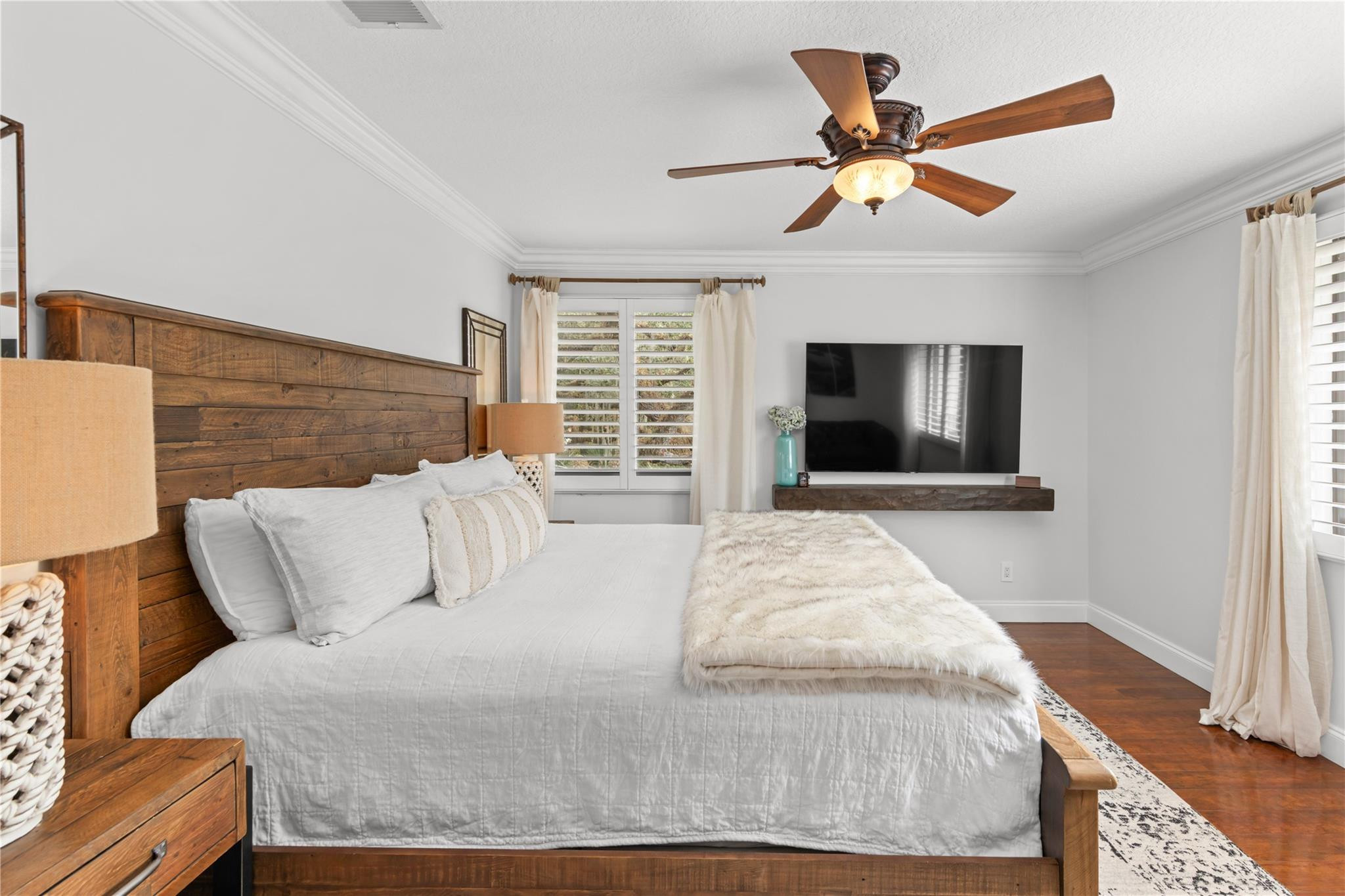 OAK KNOLL III - Residential