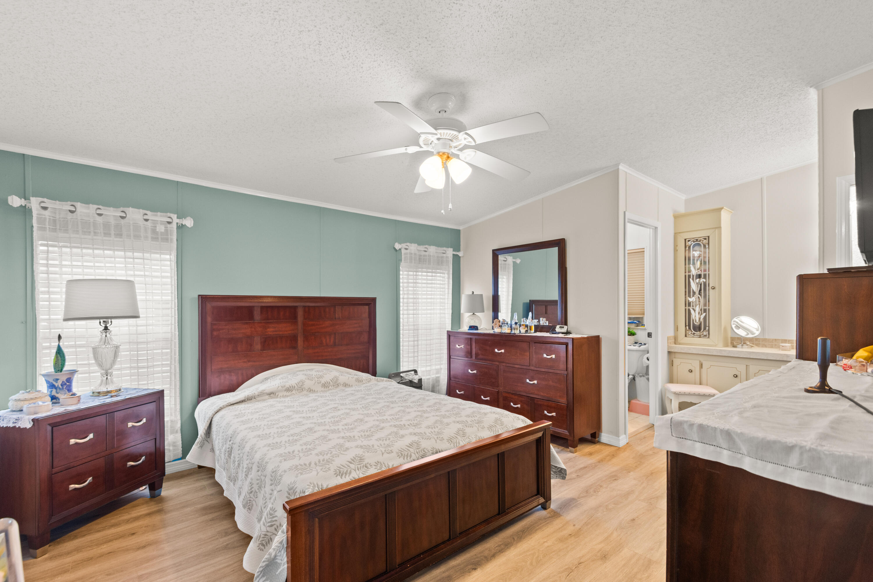 Spanish Lakes Riverfront - Residential