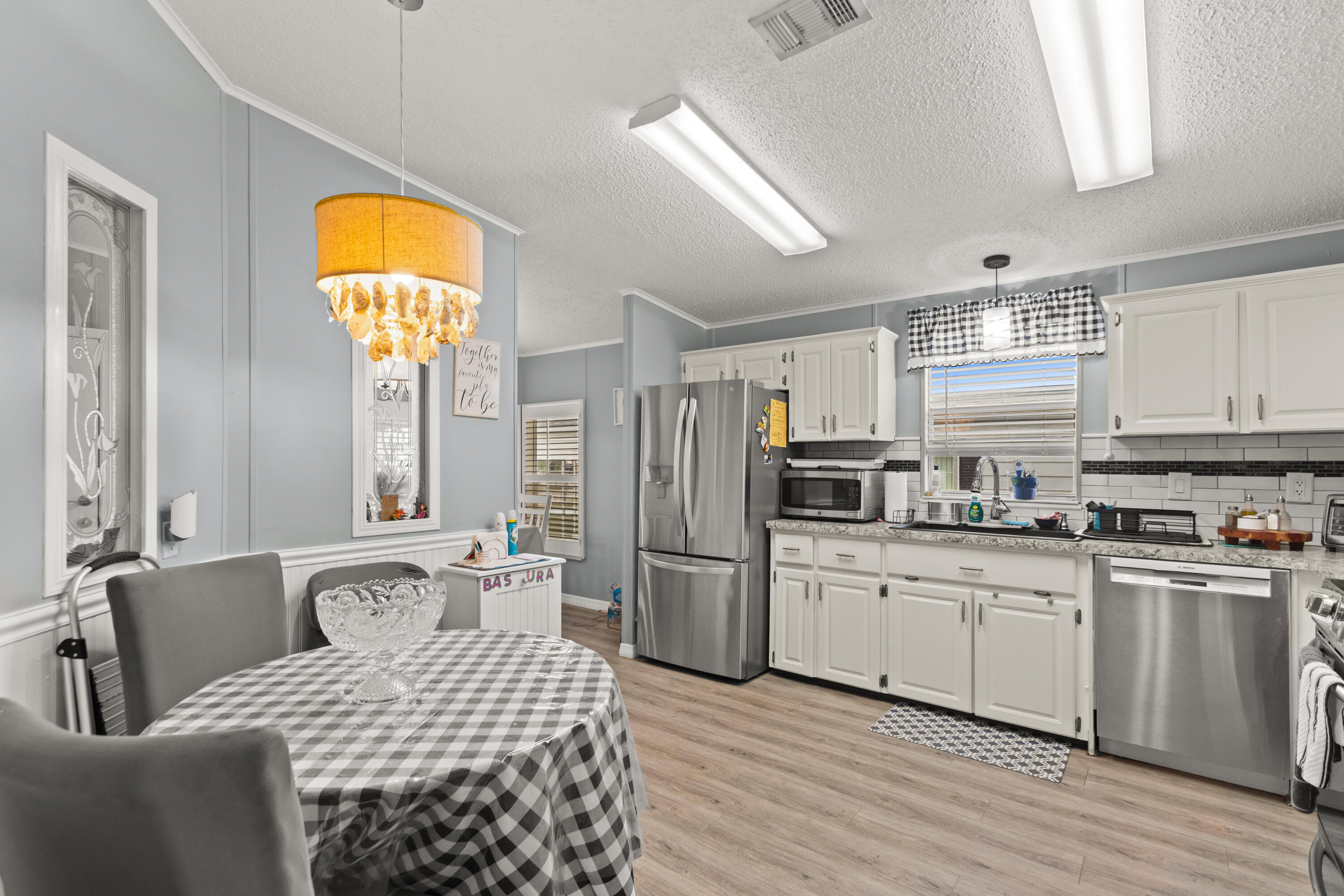 Spanish Lakes Riverfront - Residential