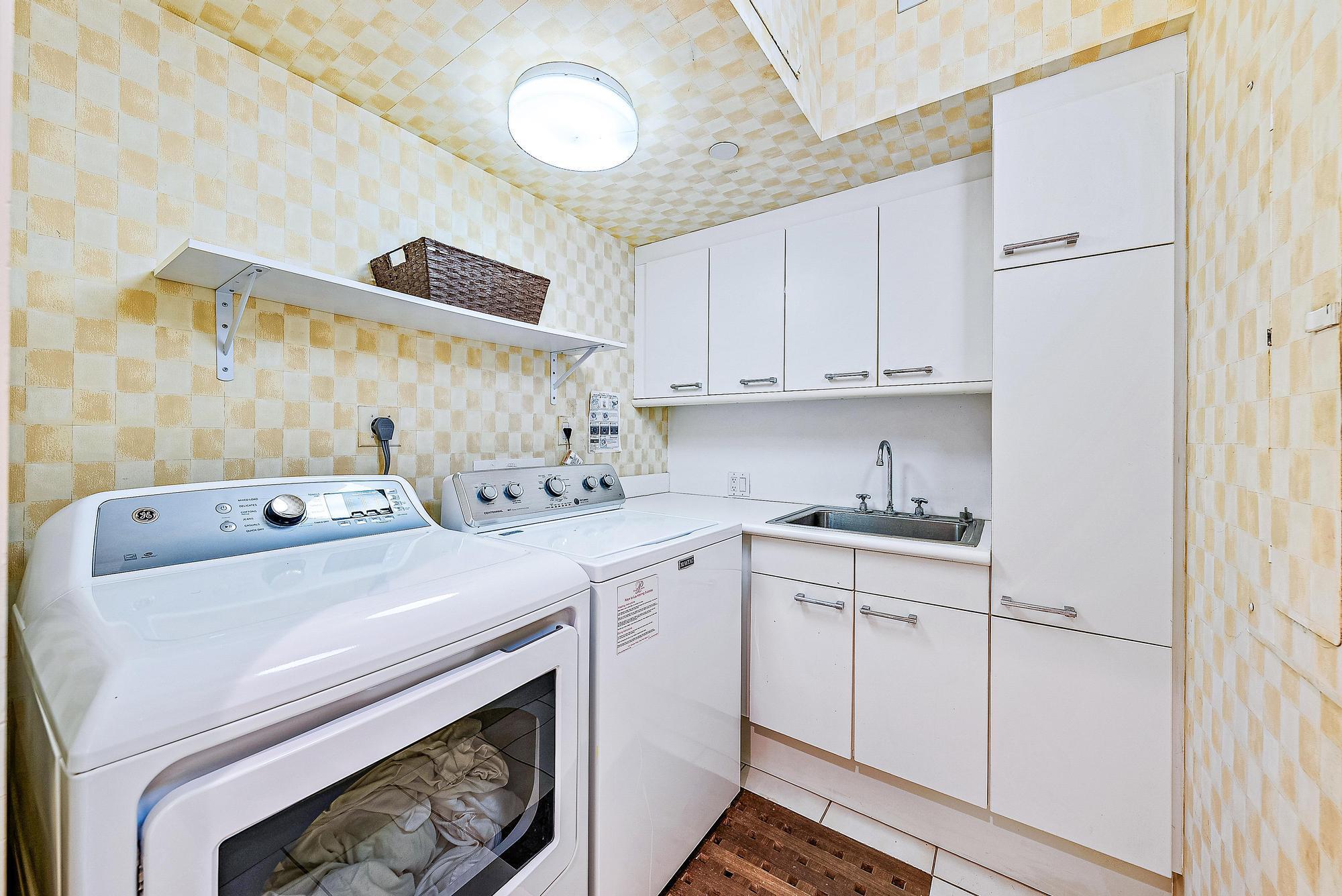 TWO NORTH BREAKERS ROW CO - Residential