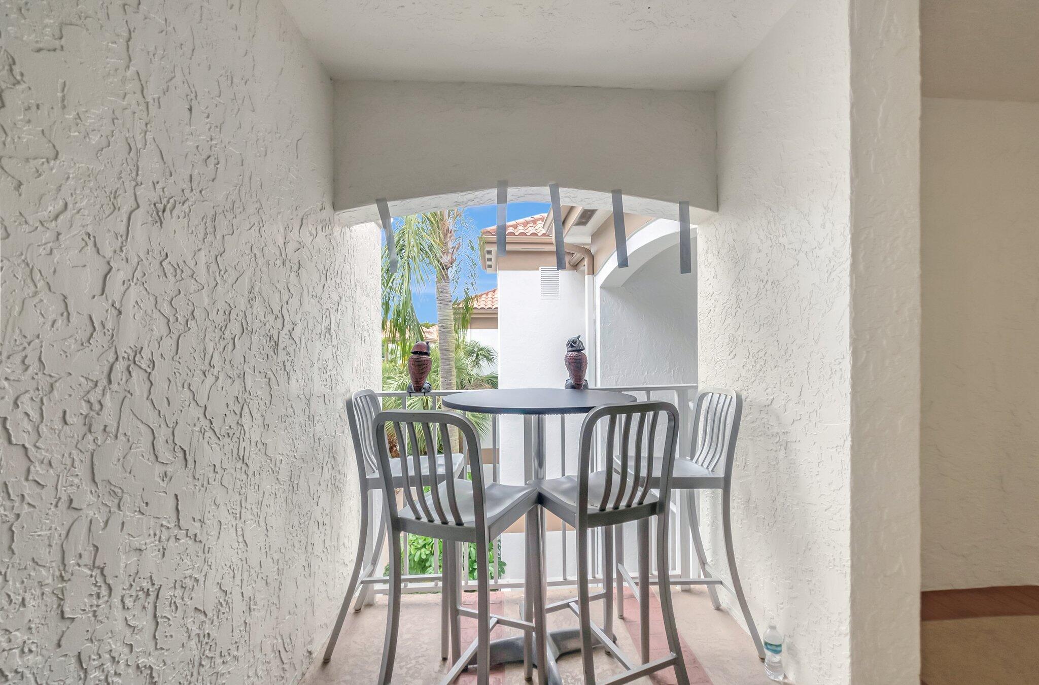 7369 Orangewood Lane 304