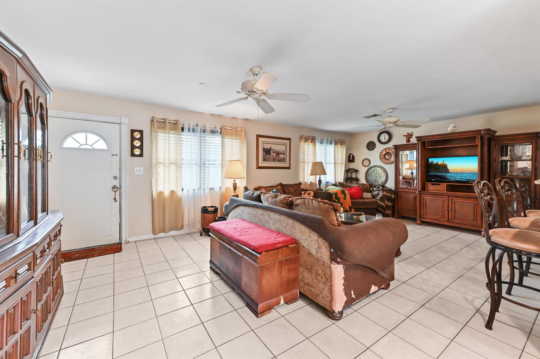 PALM BEACH FARMS - Residential