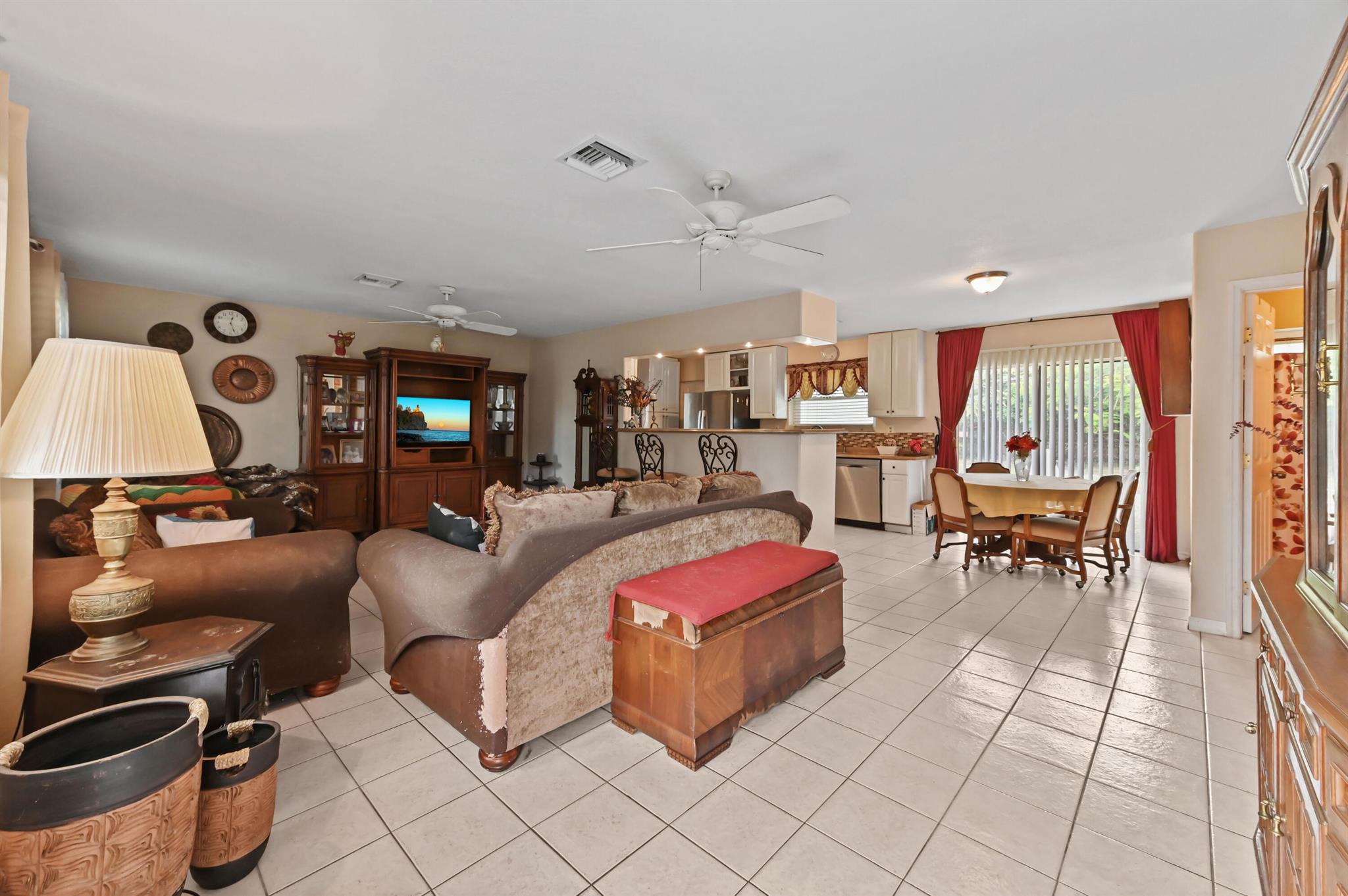 PALM BEACH FARMS - Residential