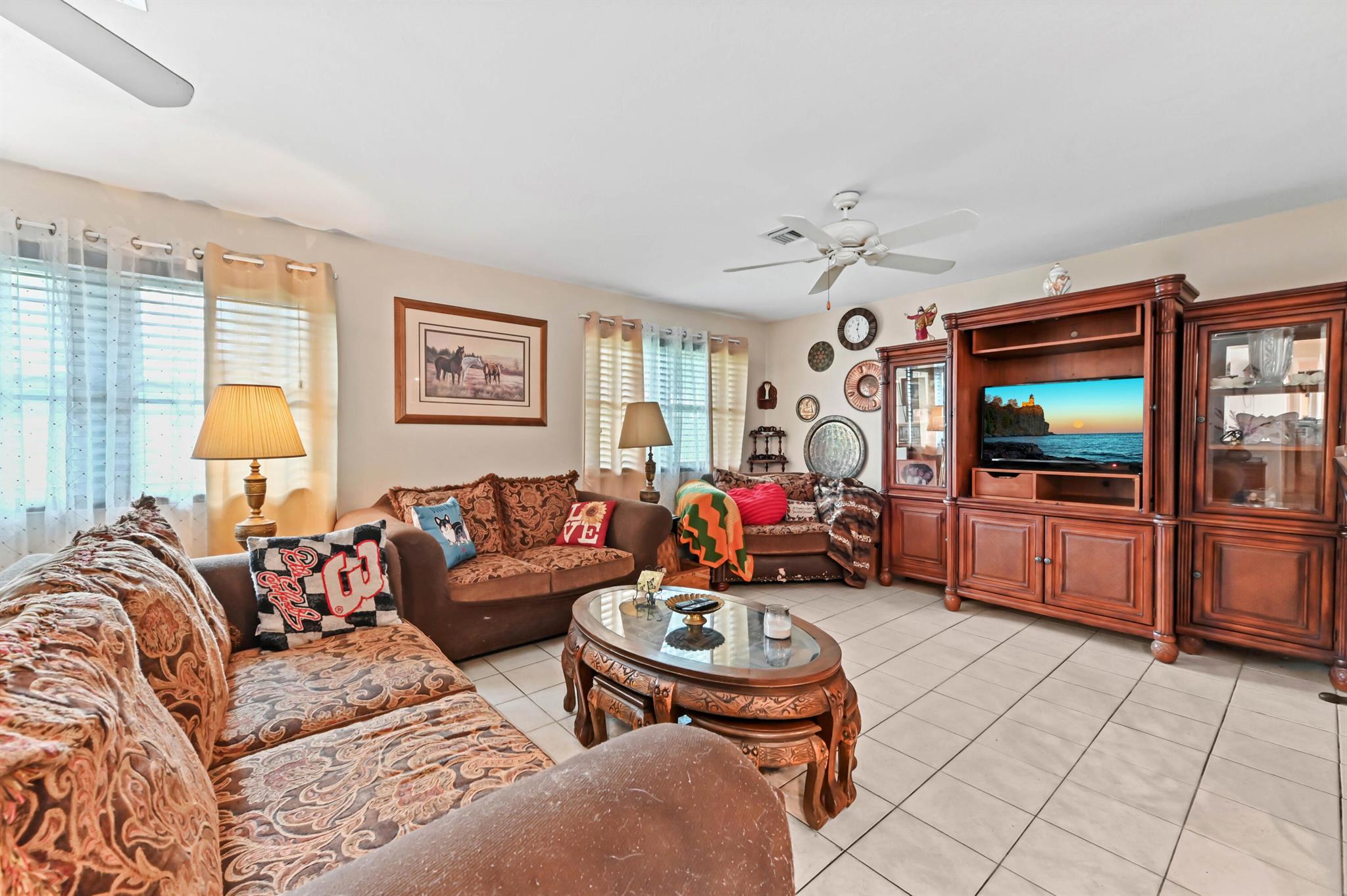 PALM BEACH FARMS - Residential