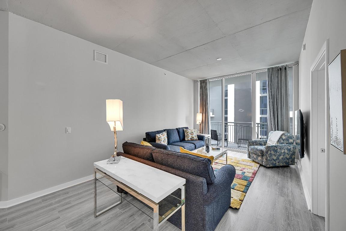 EDGE CONDO - Residential