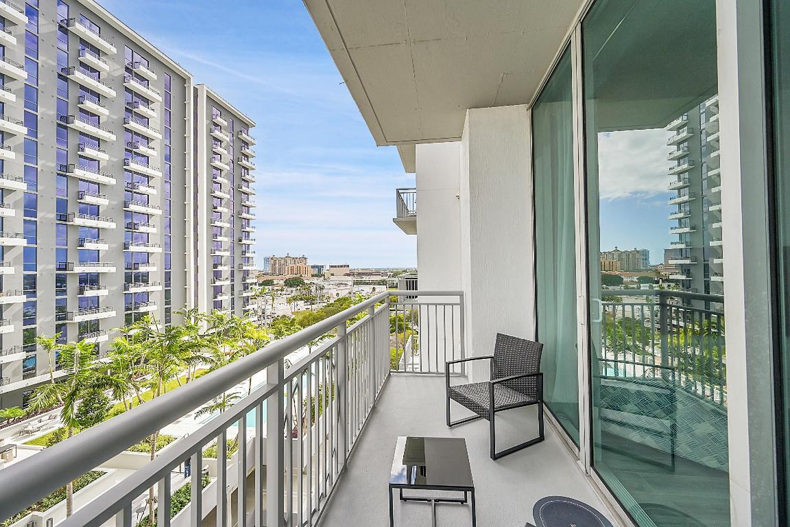 EDGE CONDO - Residential