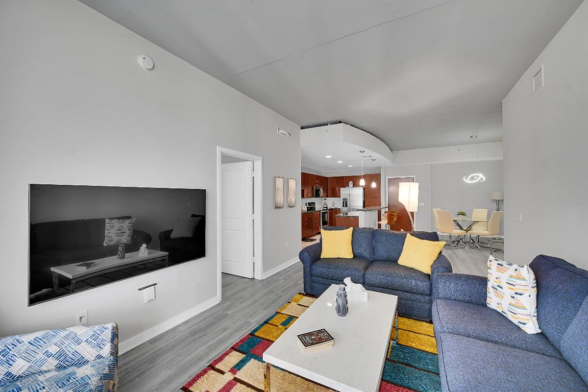 EDGE CONDO - Residential