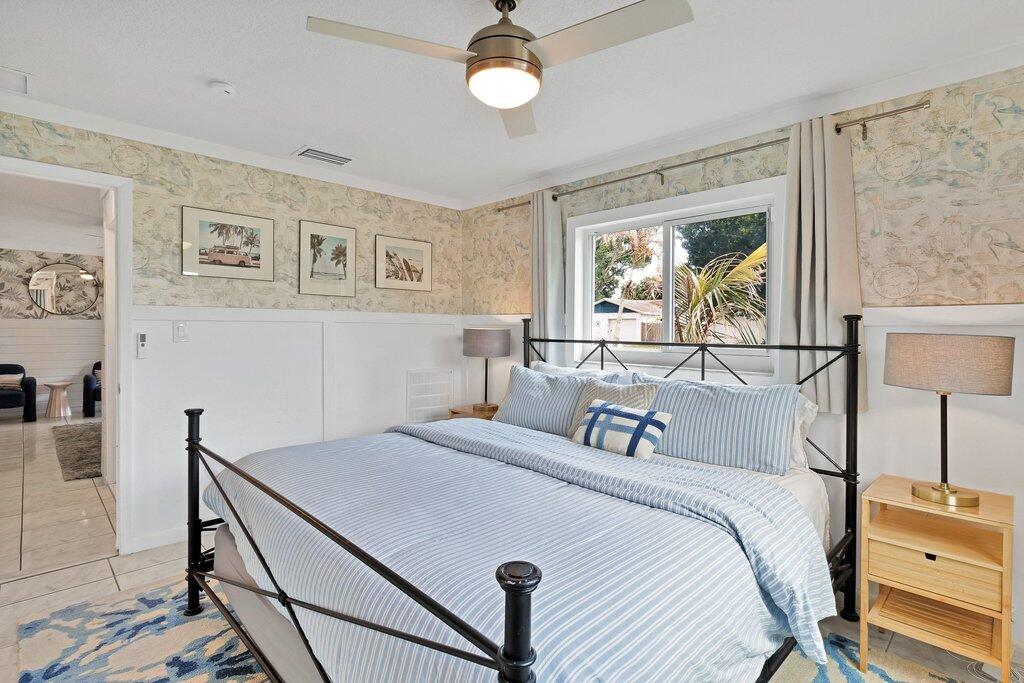 LAURELWOOD UNIT 1 - Residential