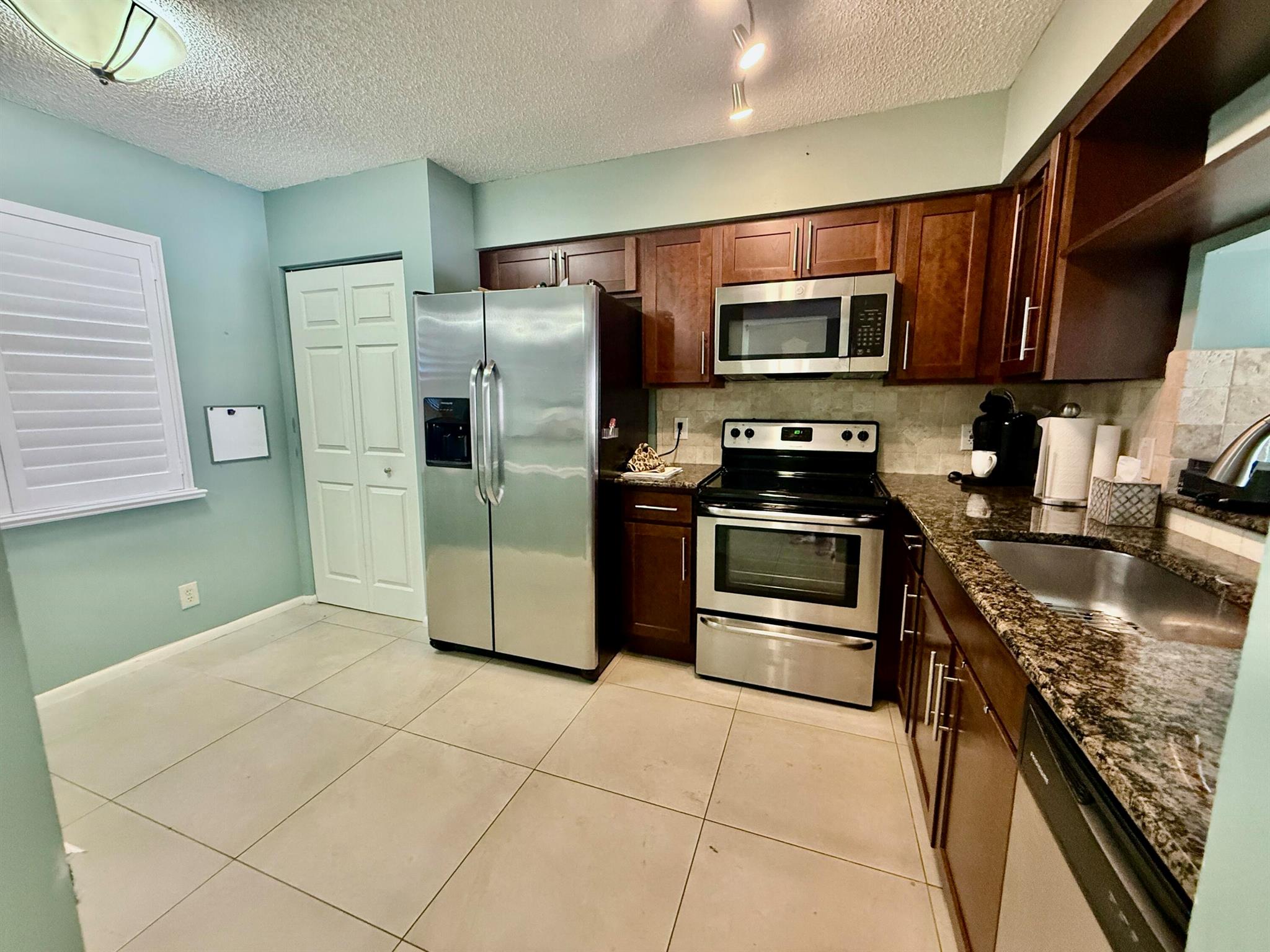 14425 Strathmore Lane 302