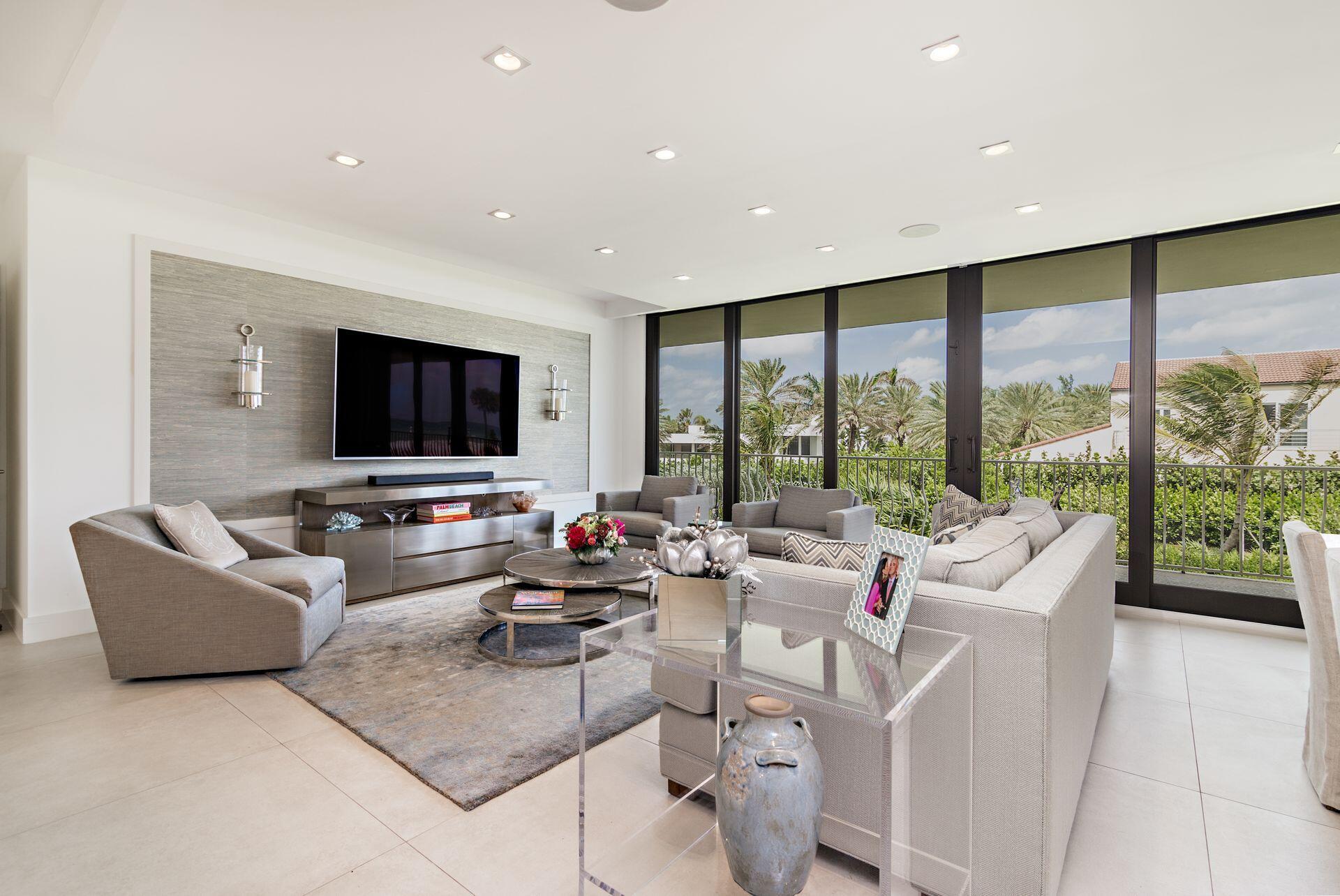 TWO THOUSAND CONDO - Residential