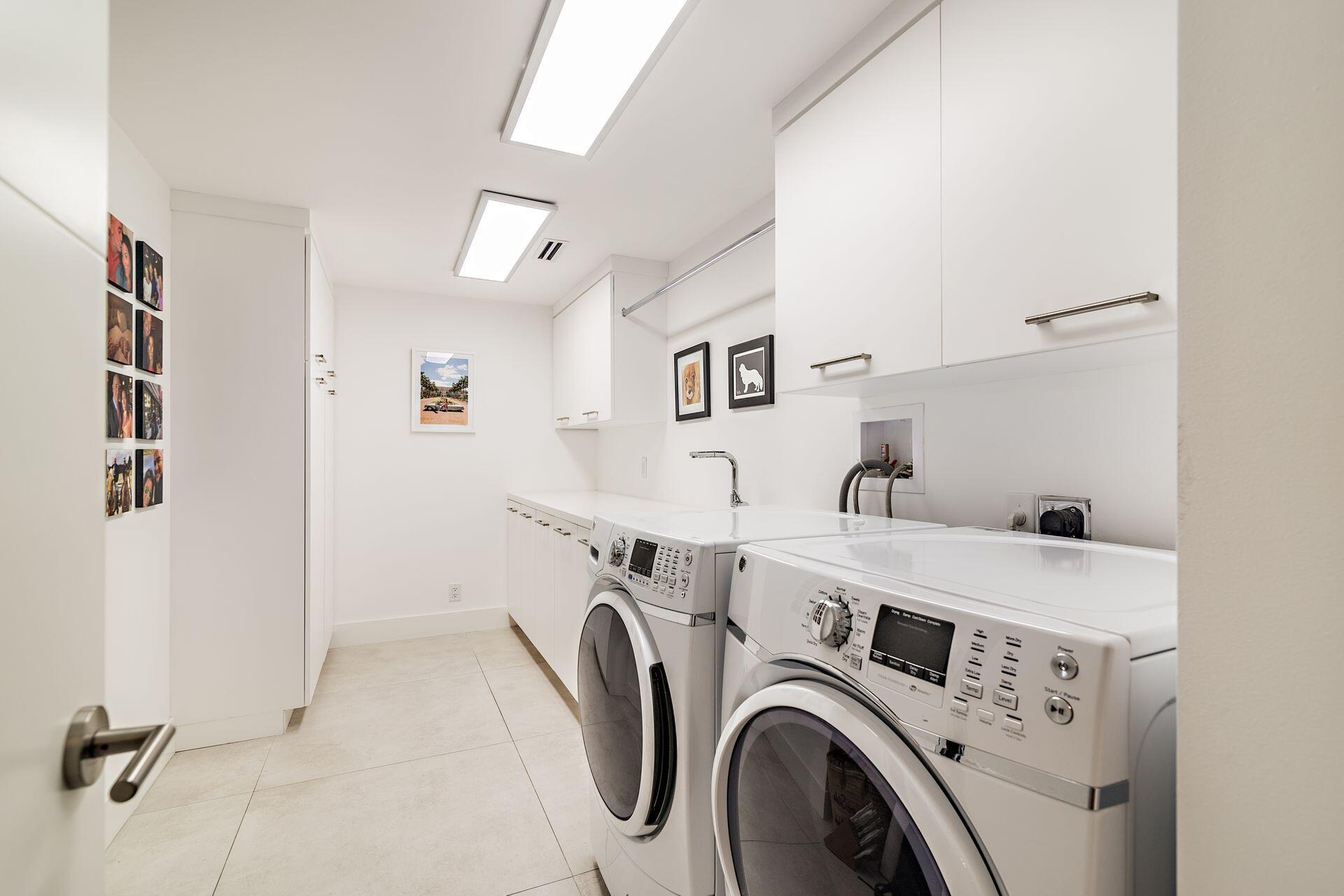 TWO THOUSAND CONDO - Residential