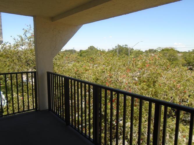 THE GATE CONDO - Residential