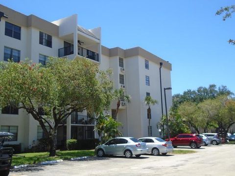 6195 Rock Island Rd 402 Tamarac FL 33319