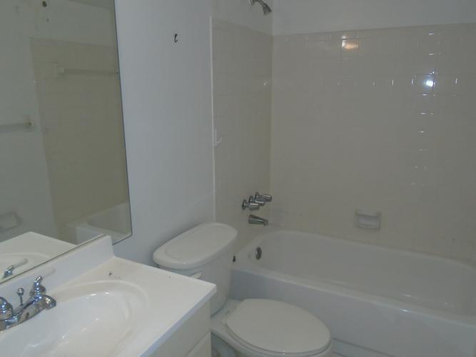 THE GATE CONDO - Residential