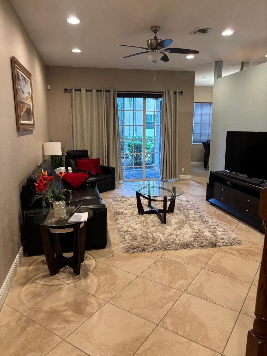 Photo of 4919 Vine Cliff Way E, Palm Beach Gardens, FL 33418 (MLS # R11118123)