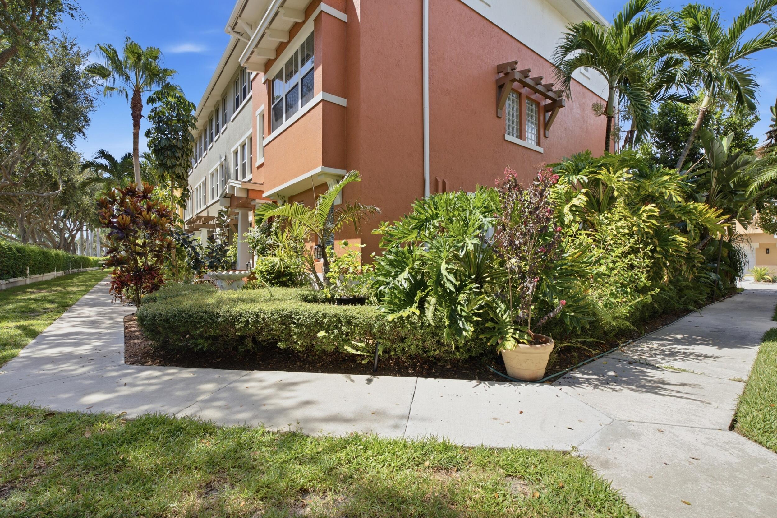960 Millbrae Court 6