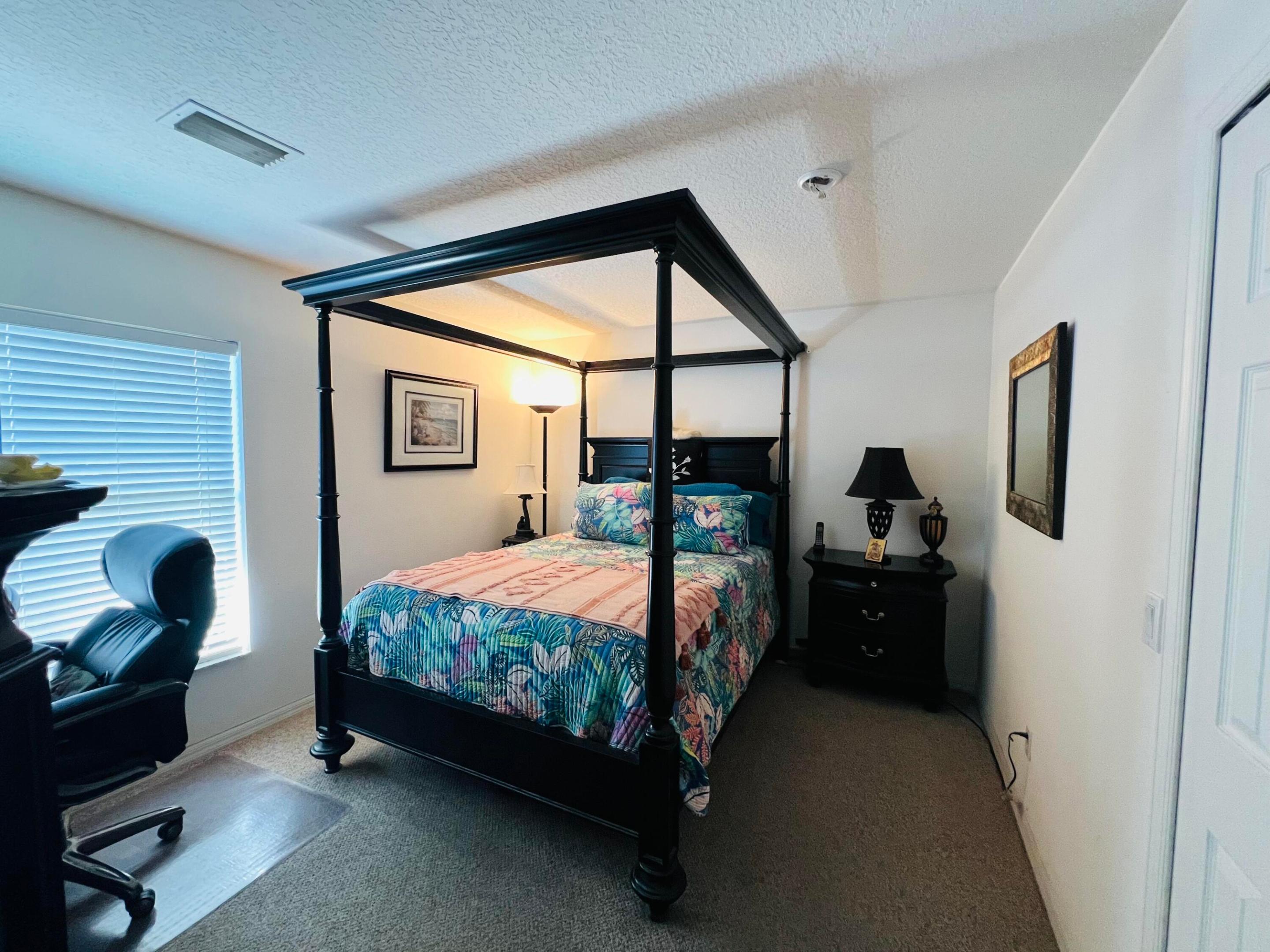 PORT ST LUCIE SECTION 11 - Residential