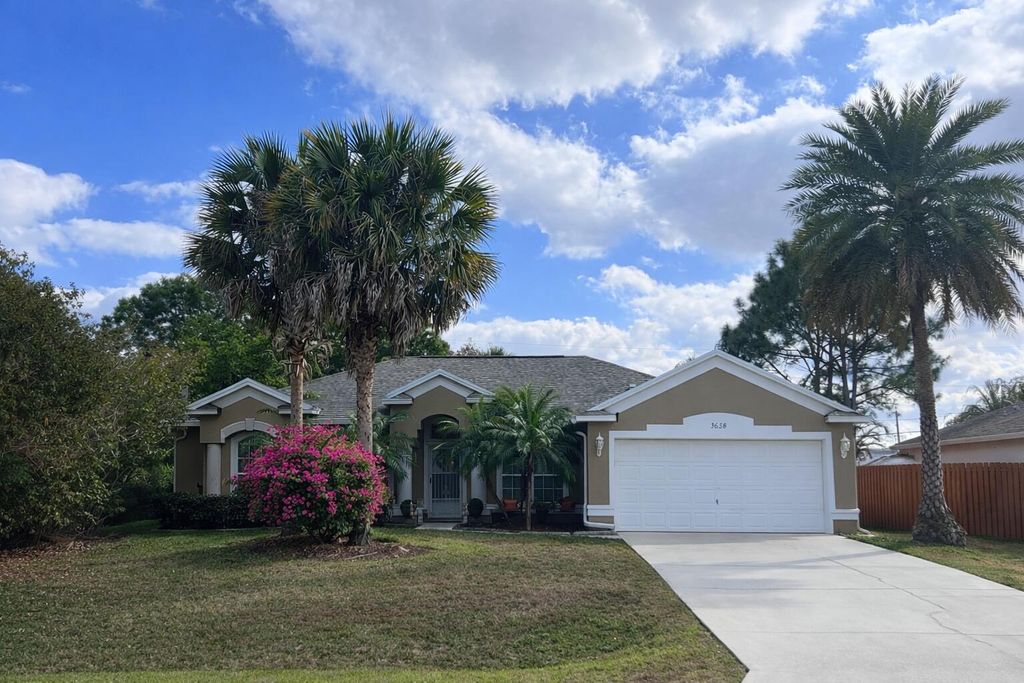 Photo of 1658 SW Fortune Road, Port Saint Lucie, FL 34953 (MLS # R11167080)