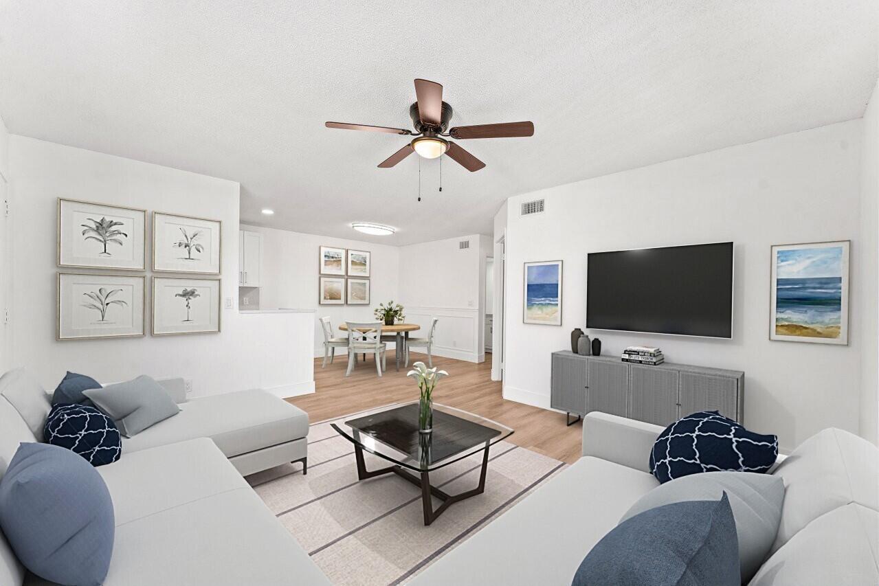 TIVOLI TRACE CONDO NO 8 - Residential